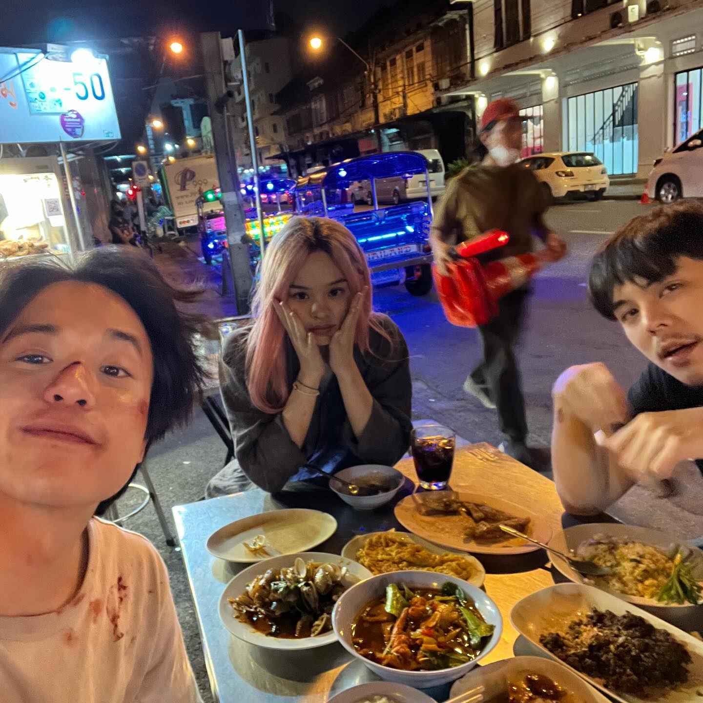 เจมส์ - ธีรดนย์ ศุภพันธุ์ภิญโญ