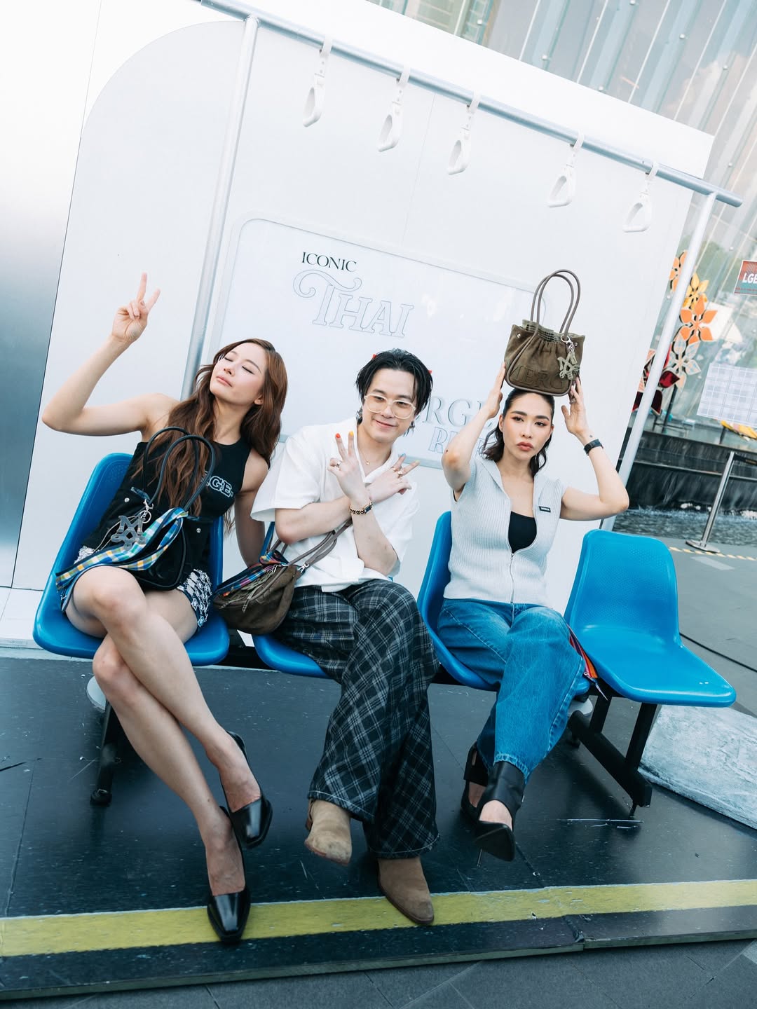 เจมส์ - ธีรดนย์ ศุภพันธุ์ภิญโญ