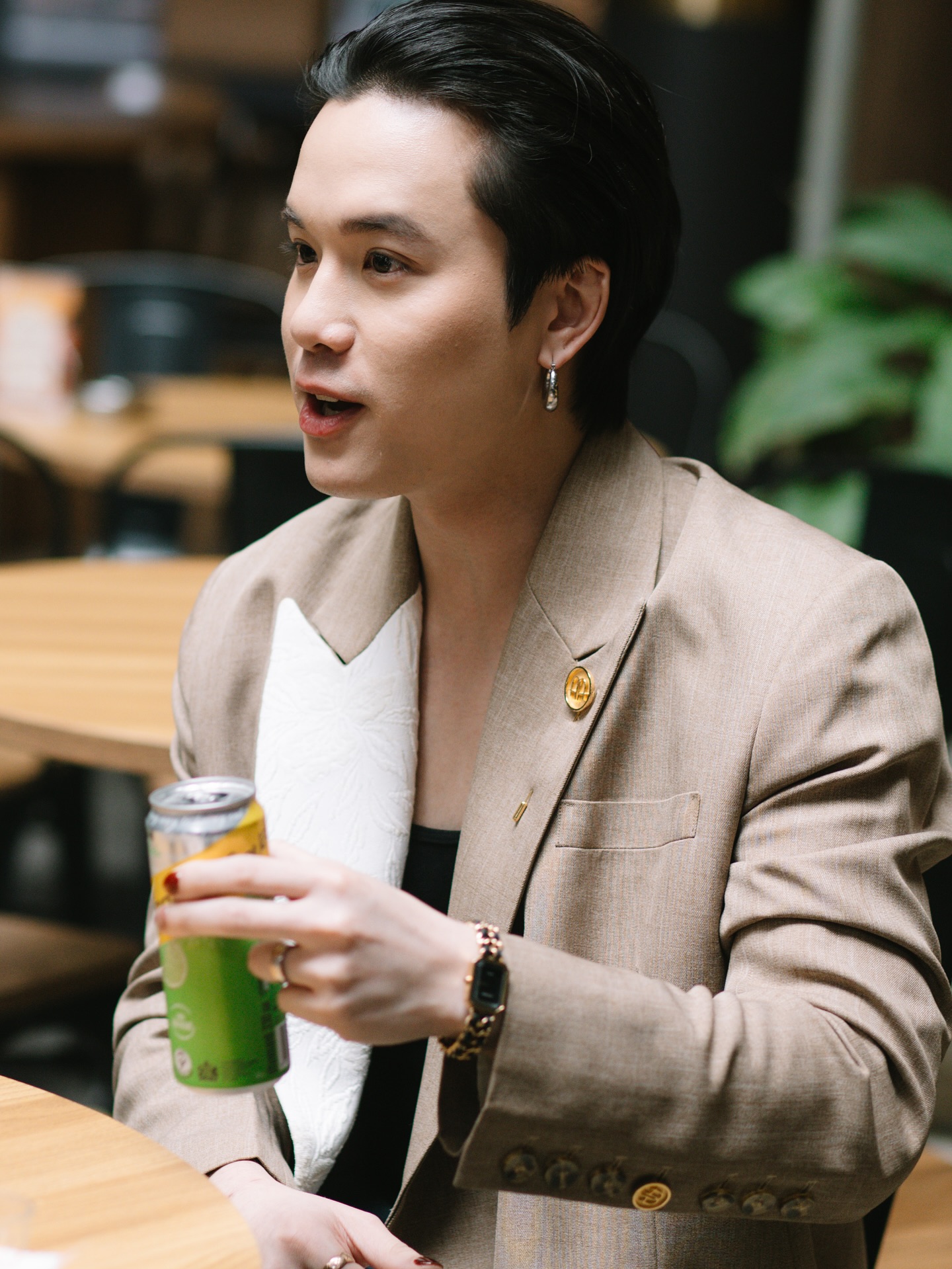 เจมส์ - ธีรดนย์ ศุภพันธุ์ภิญโญ