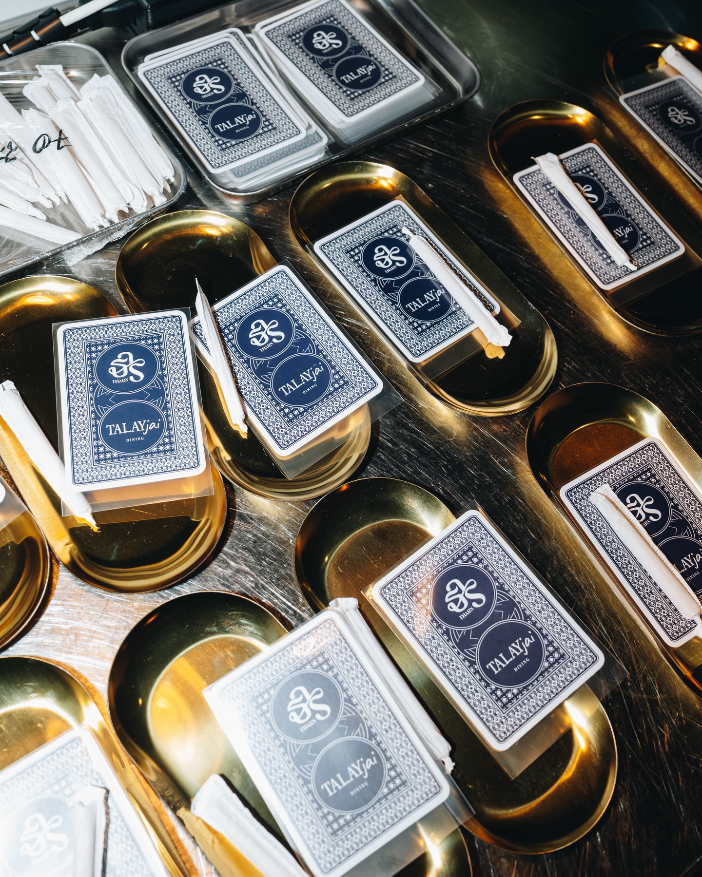 เจมส์ - ธีรดนย์ ศุภพันธุ์ภิญโญ