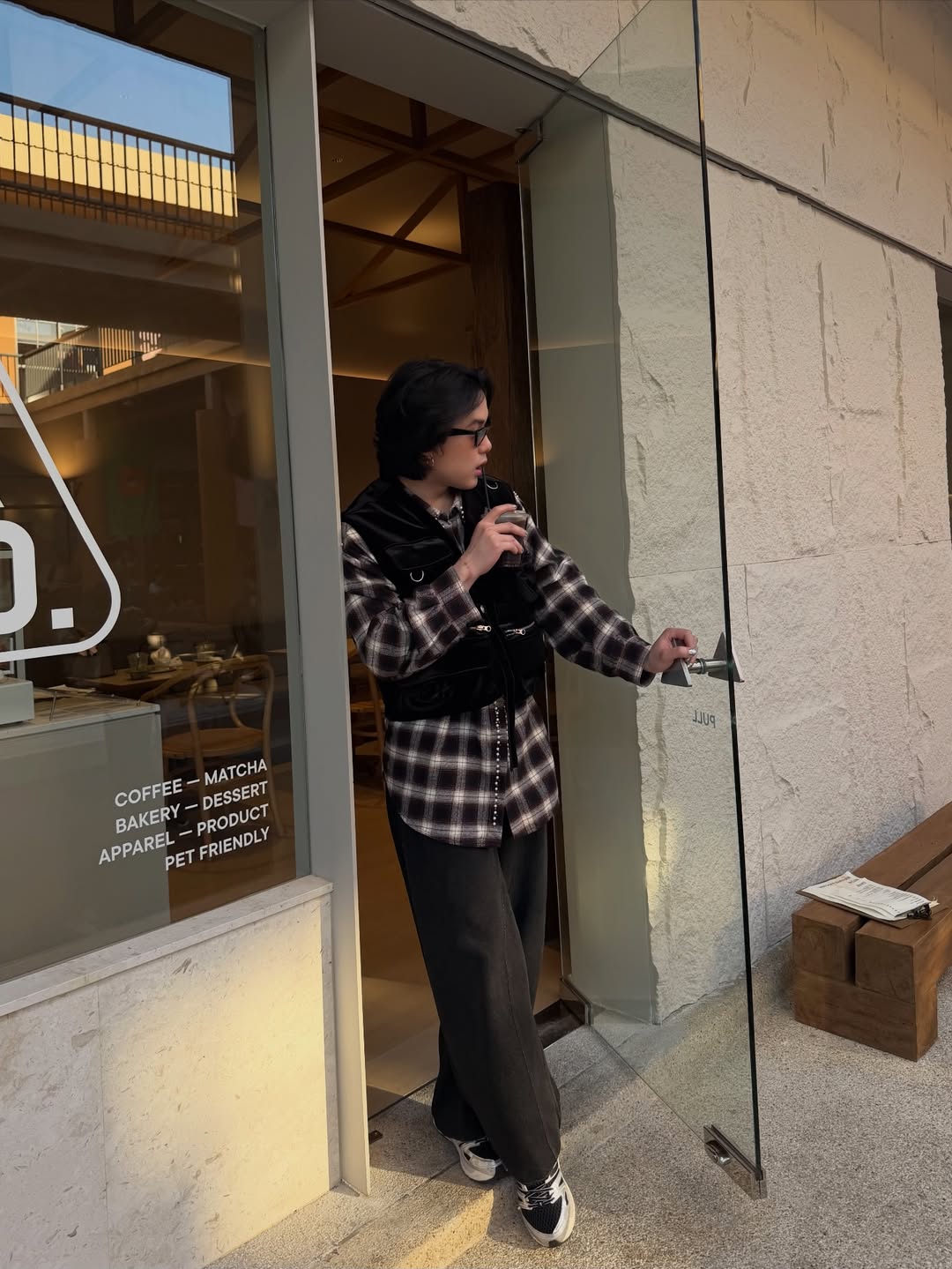 เจมส์ - ธีรดนย์ ศุภพันธุ์ภิญโญ