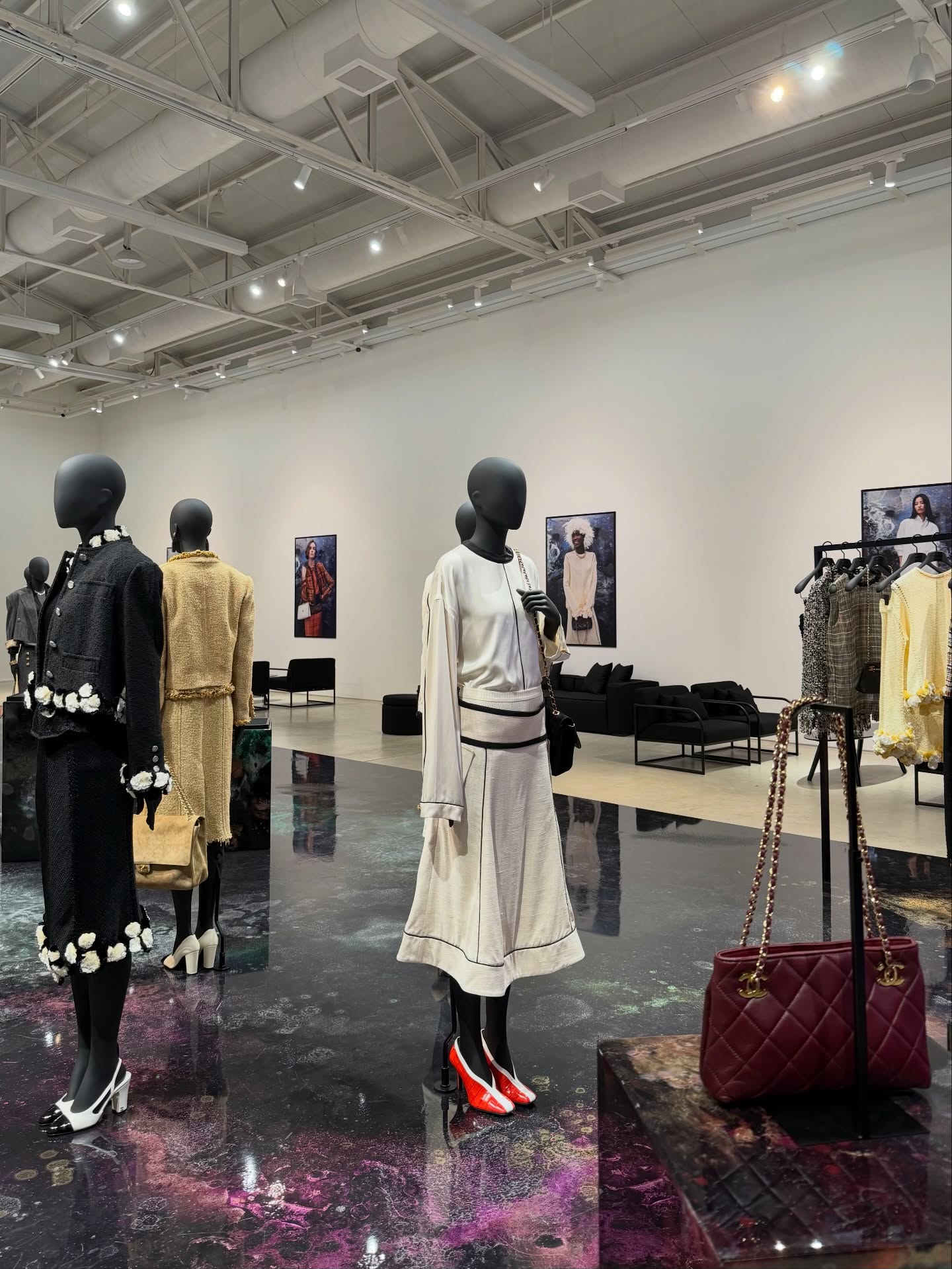 เจมส์ - ธีรดนย์ ศุภพันธุ์ภิญโญ