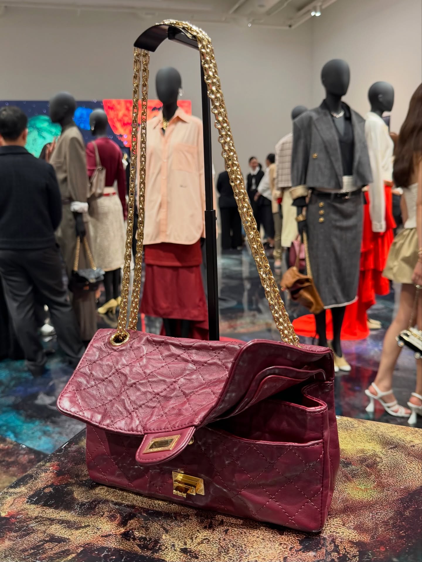 เจมส์ - ธีรดนย์ ศุภพันธุ์ภิญโญ