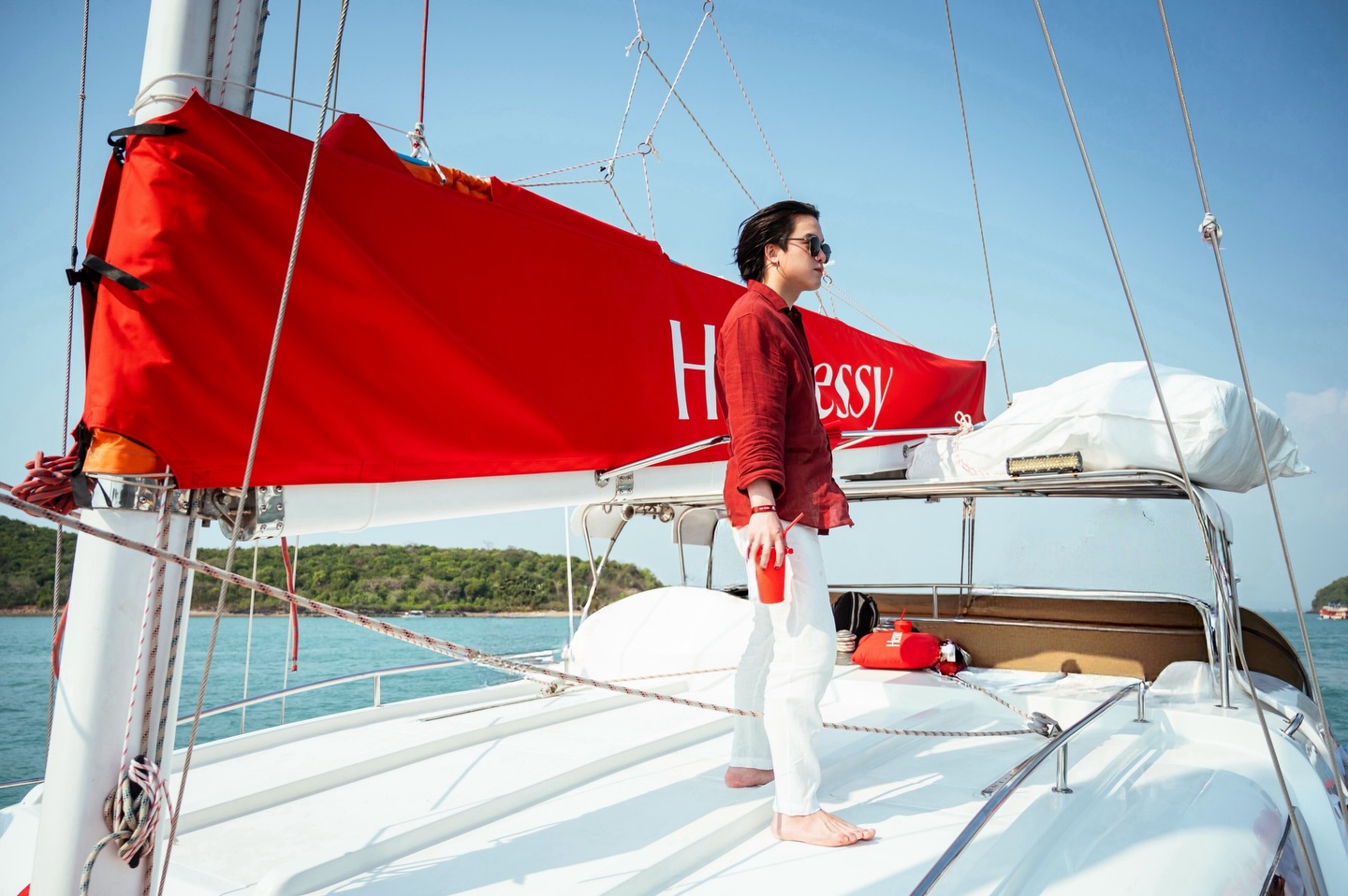 เจมส์ - ธีรดนย์ ศุภพันธุ์ภิญโญ