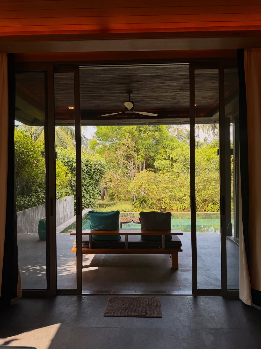 เจมส์ - ธีรดนย์ ศุภพันธุ์ภิญโญ