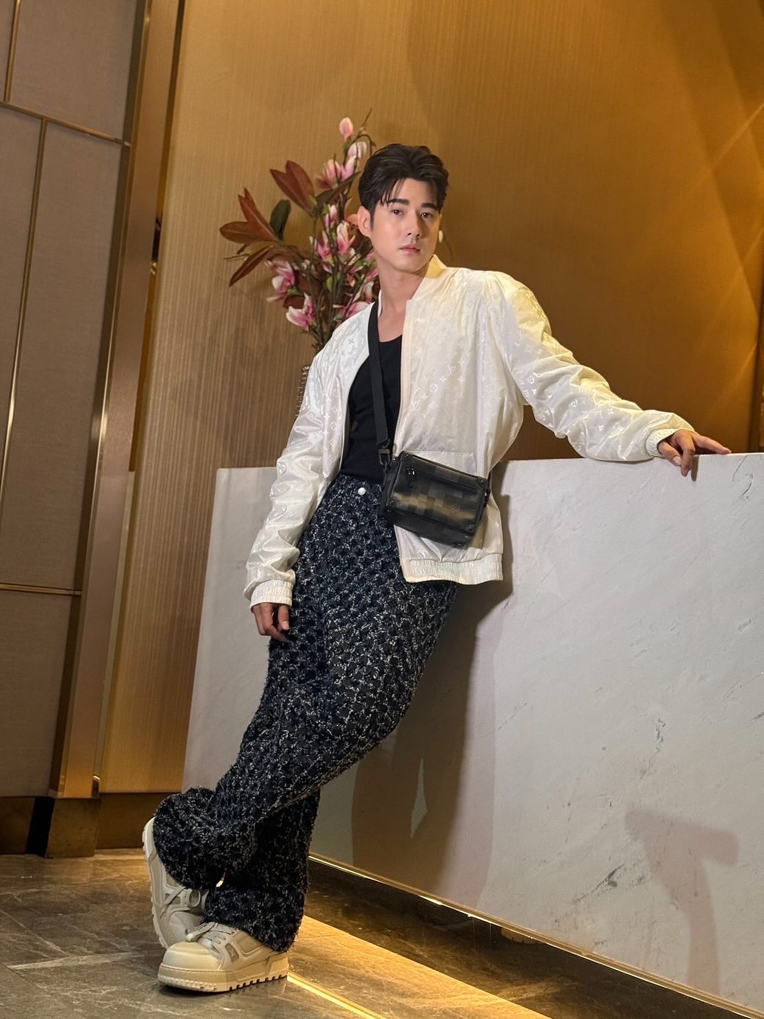 โอ้ - มาริโอ้ เมาเร่อ