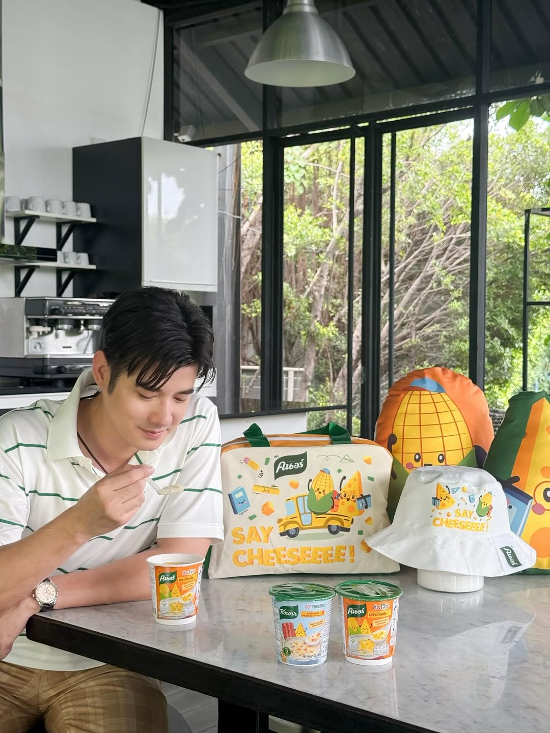 โอ้ - มาริโอ้ เมาเร่อ