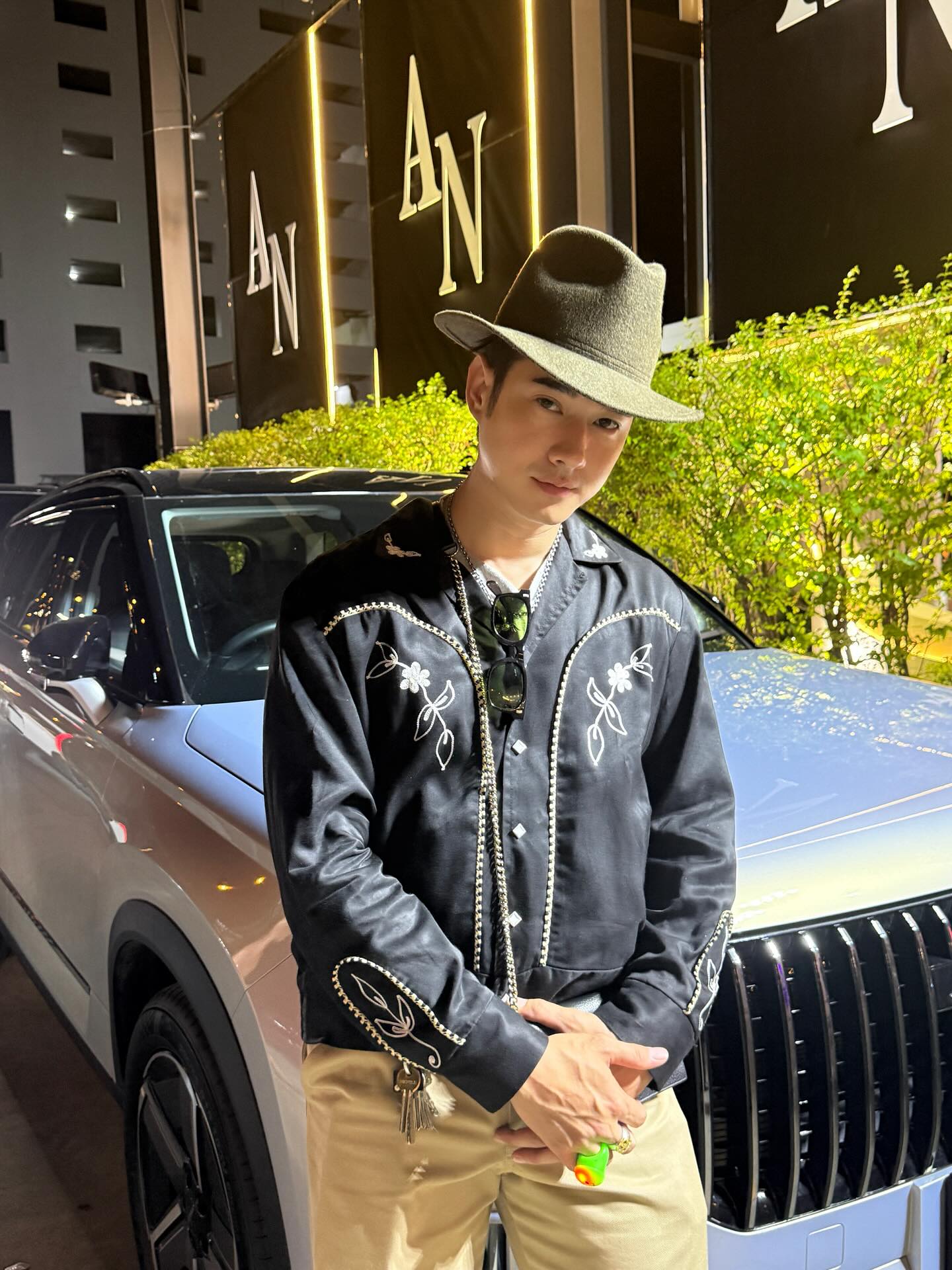 โอ้ - มาริโอ้ เมาเร่อ