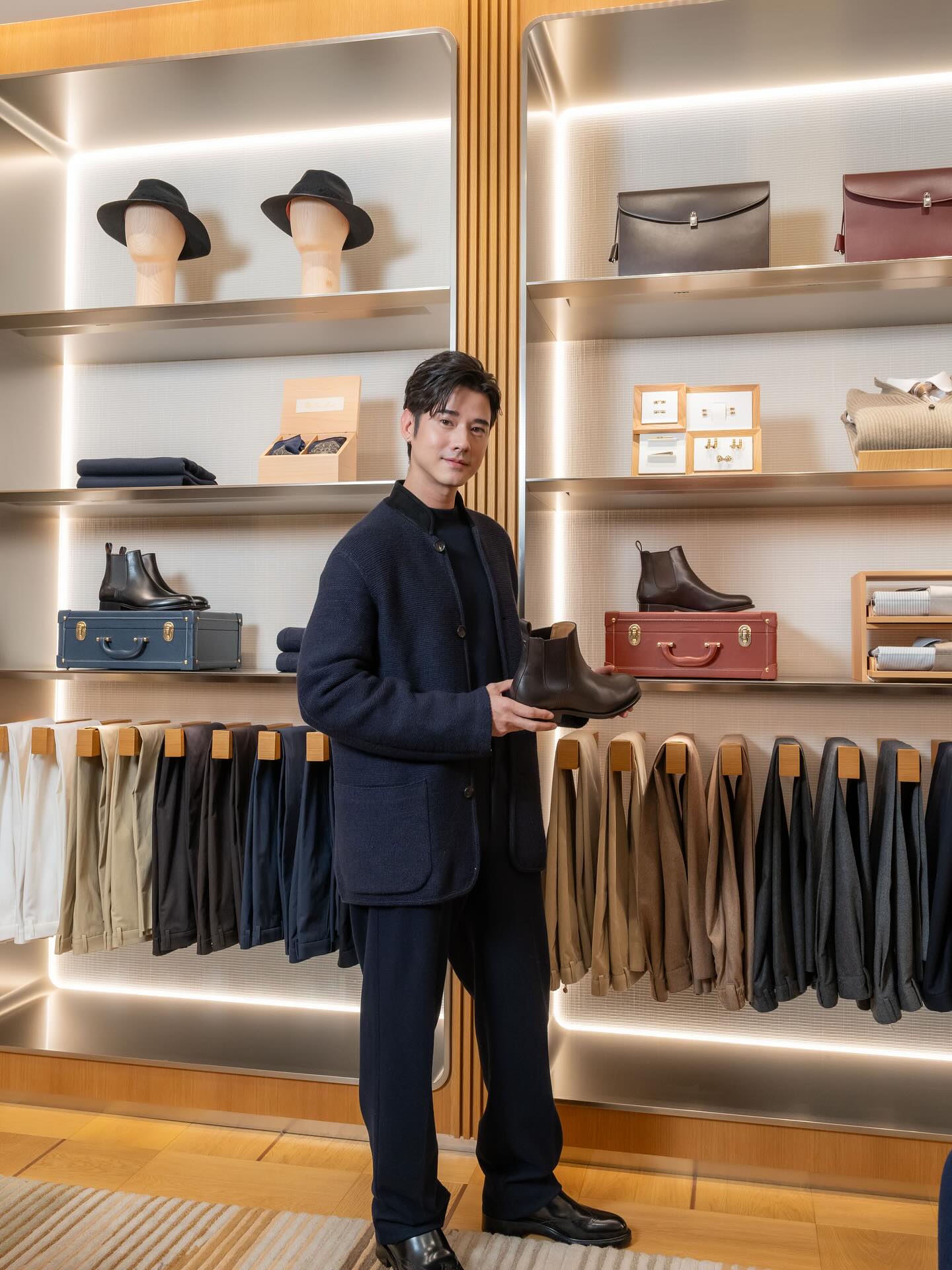 โอ้ - มาริโอ้ เมาเร่อ