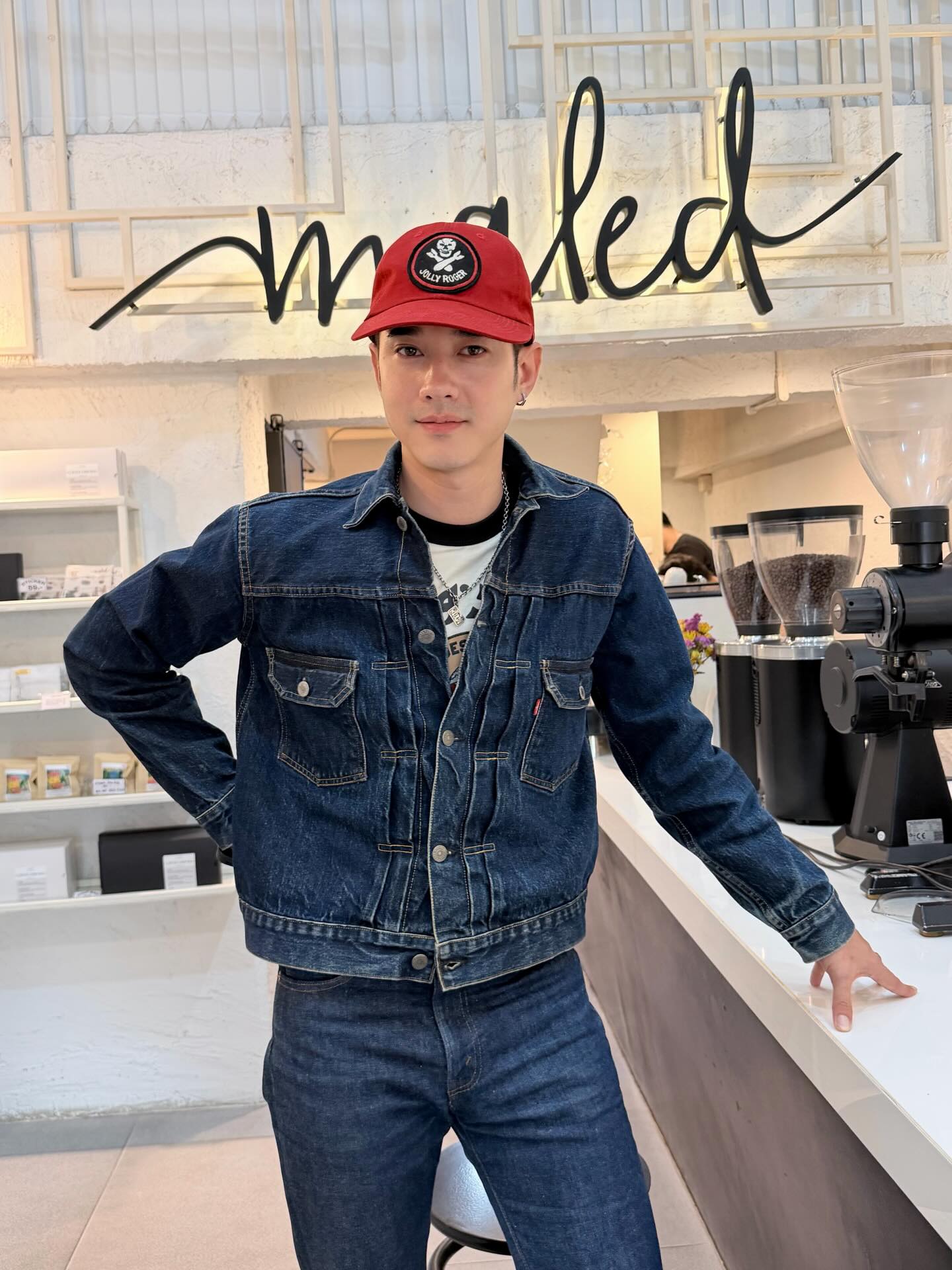 โอ้ - มาริโอ้ เมาเร่อ