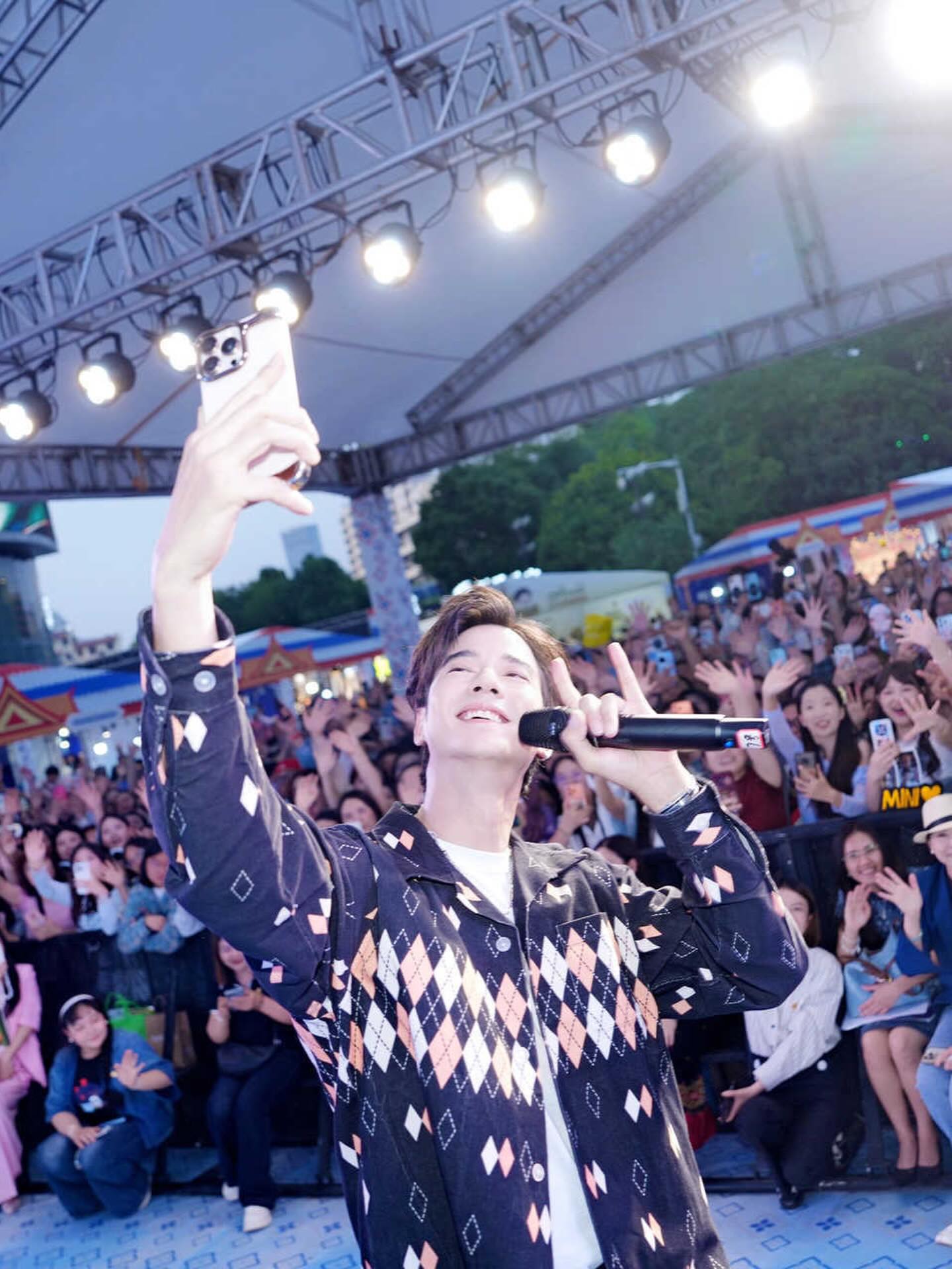 โอ้ - มาริโอ้ เมาเร่อ