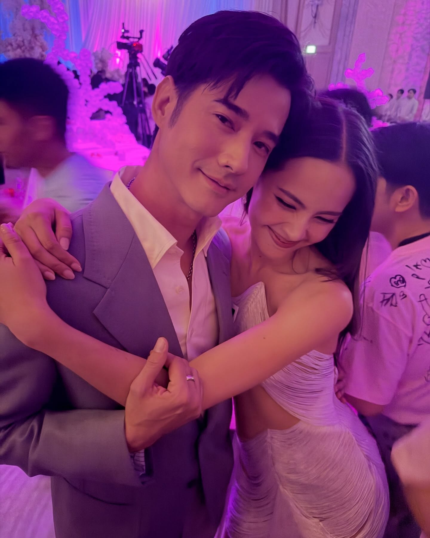 โอ้ - มาริโอ้ เมาเร่อ