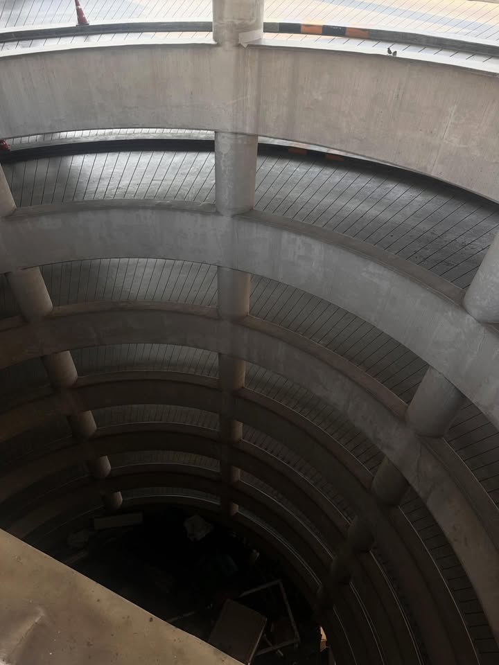 นิว - ชยภัค ตันประยูร