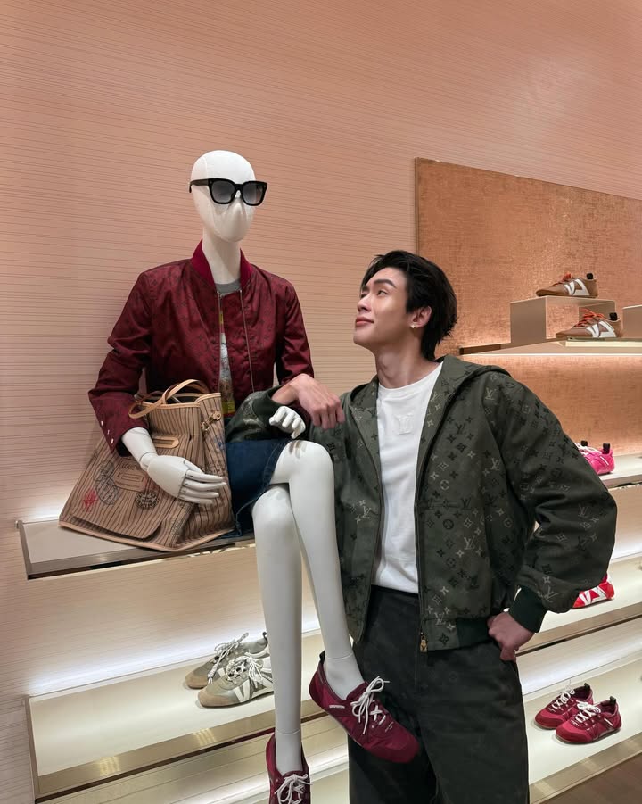 นิว - ชยภัค ตันประยูร