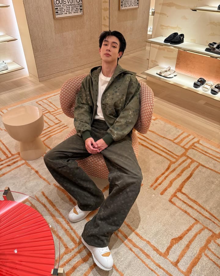 นิว - ชยภัค ตันประยูร