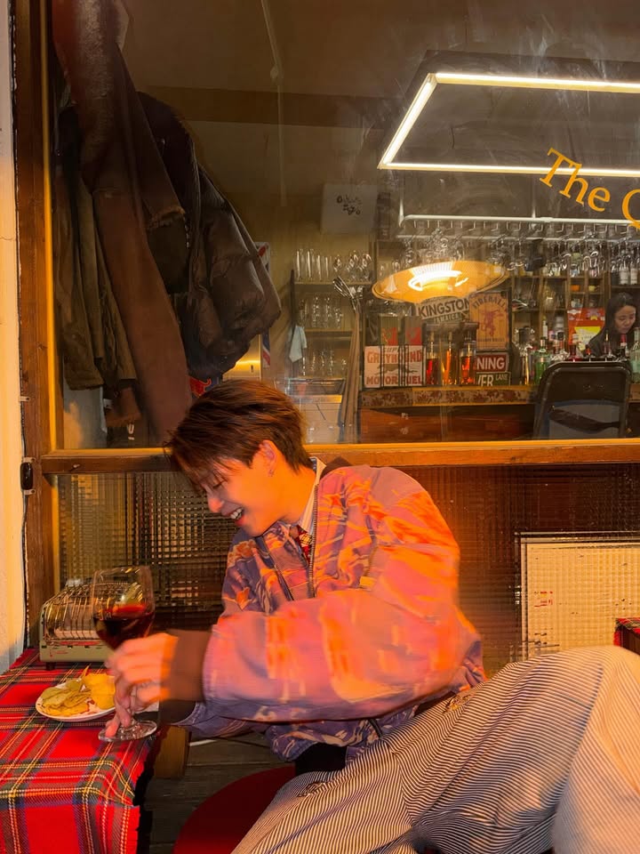 นิว - ชยภัค ตันประยูร