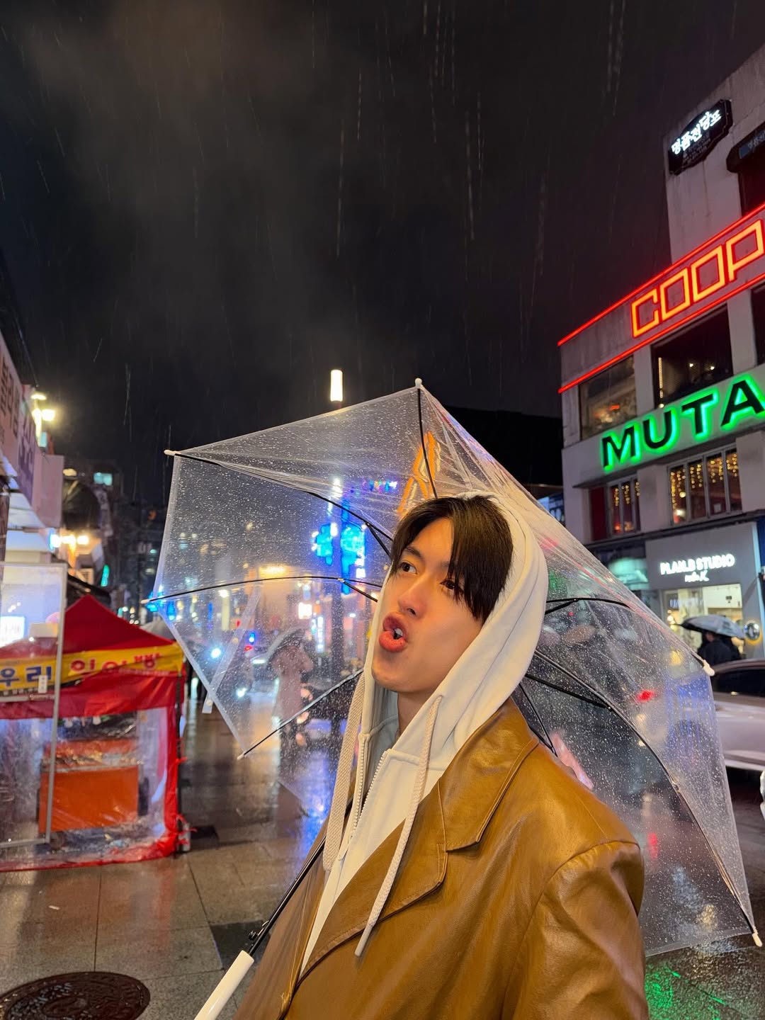 นิว - ชยภัค ตันประยูร