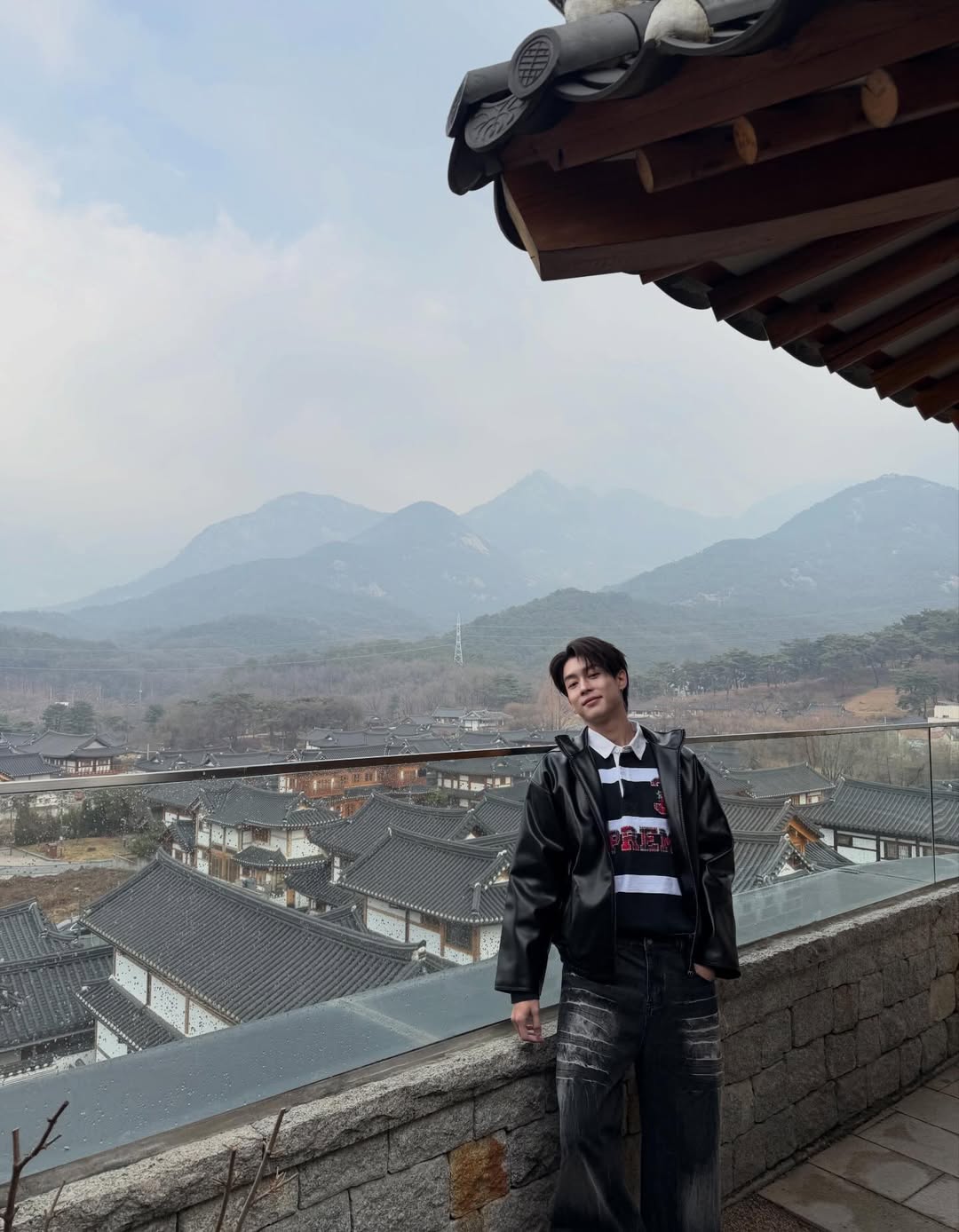 นิว - ชยภัค ตันประยูร