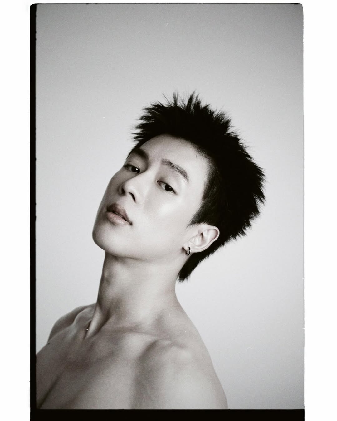 นิว - ชยภัค ตันประยูร