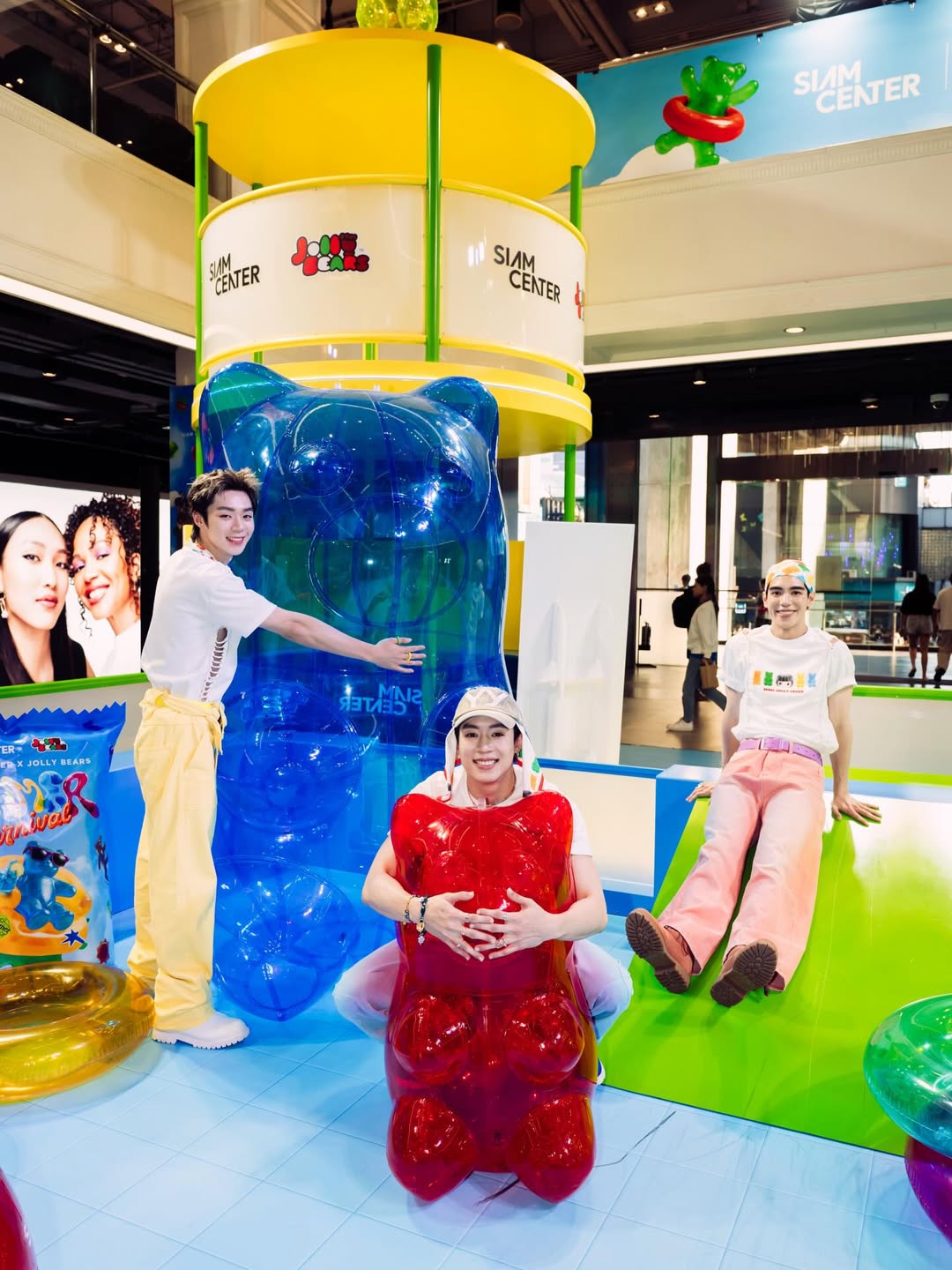 นิว - ชยภัค ตันประยูร