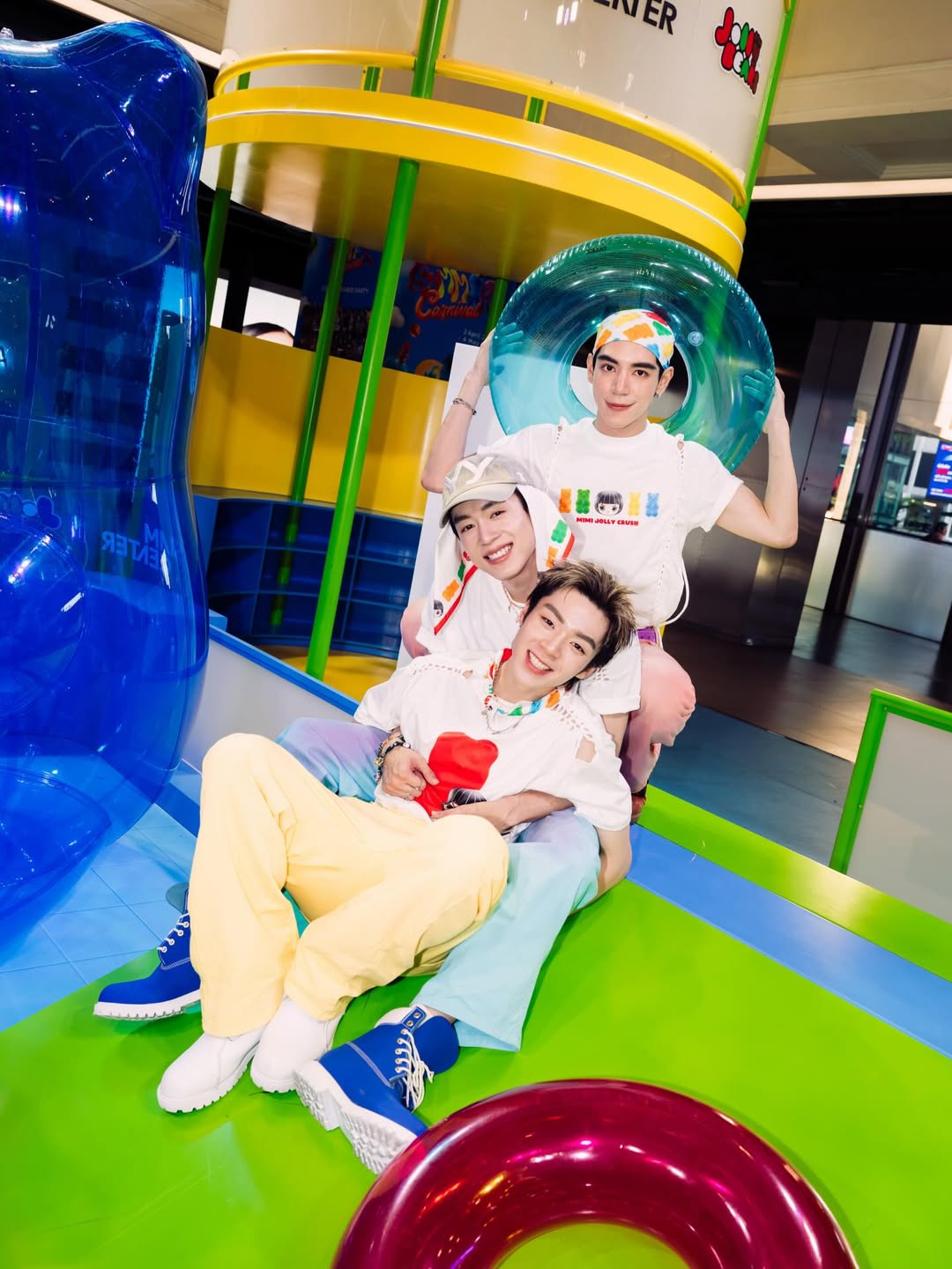 นิว - ชยภัค ตันประยูร