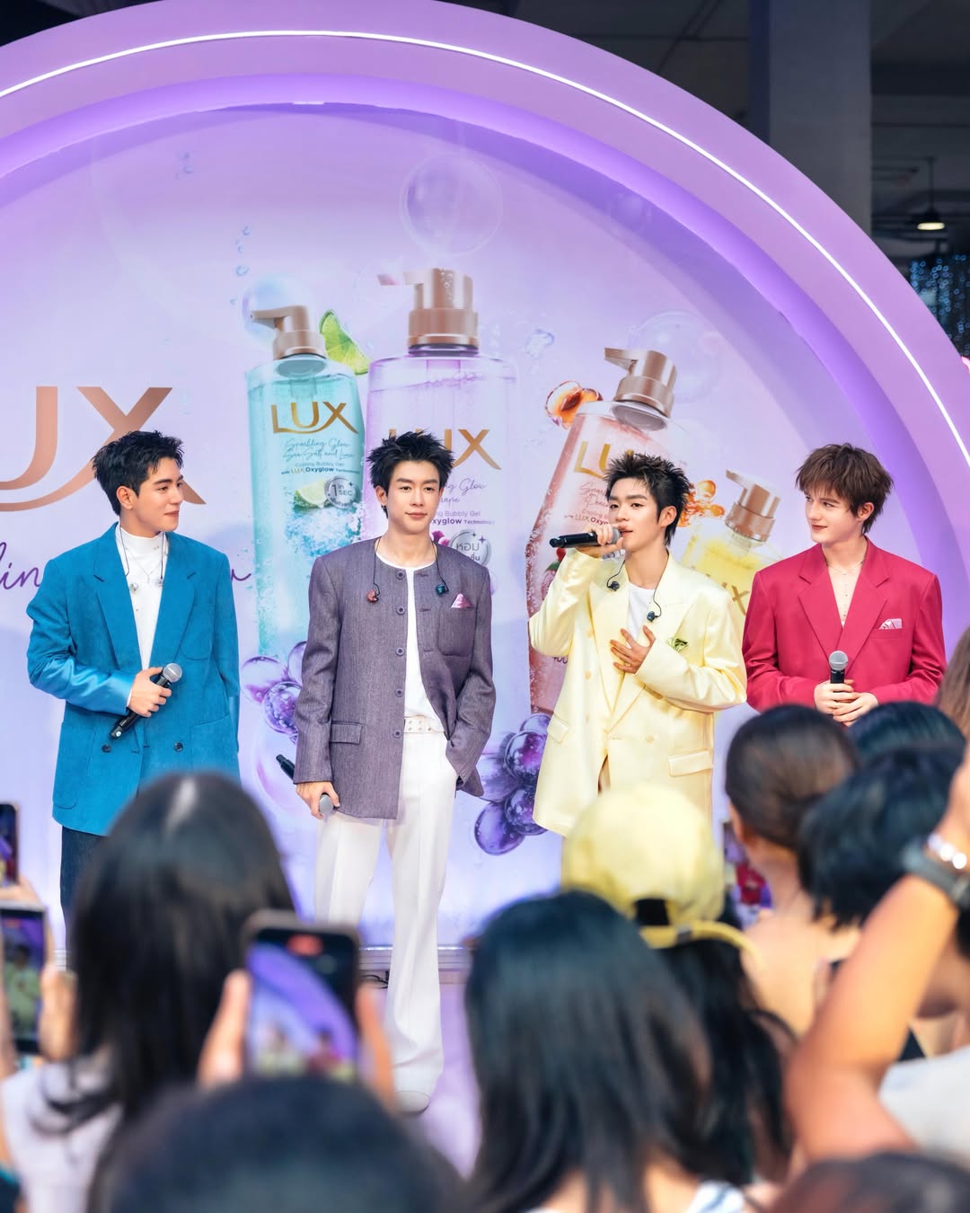 นิว - ชยภัค ตันประยูร