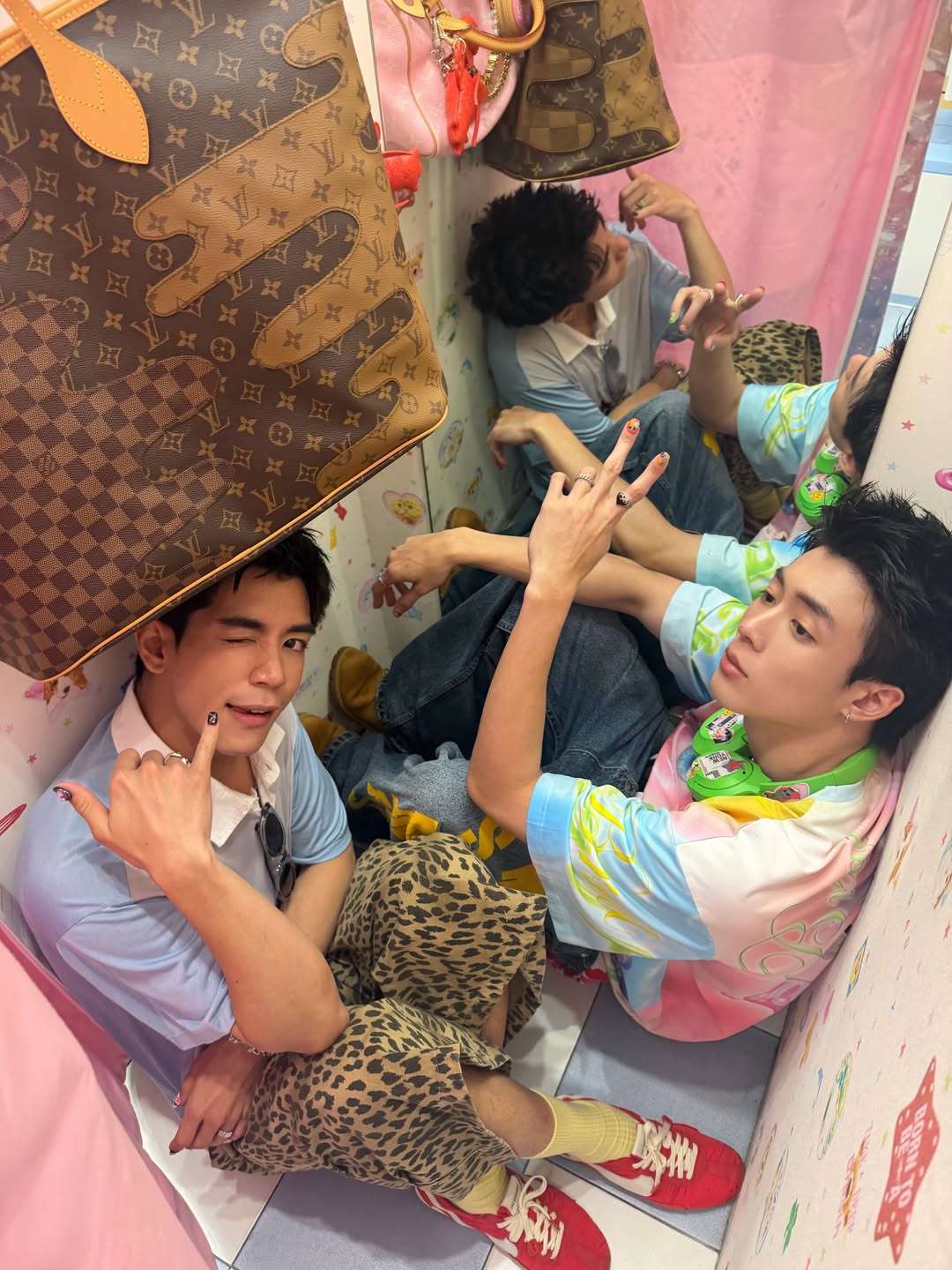 นิว - ชยภัค ตันประยูร