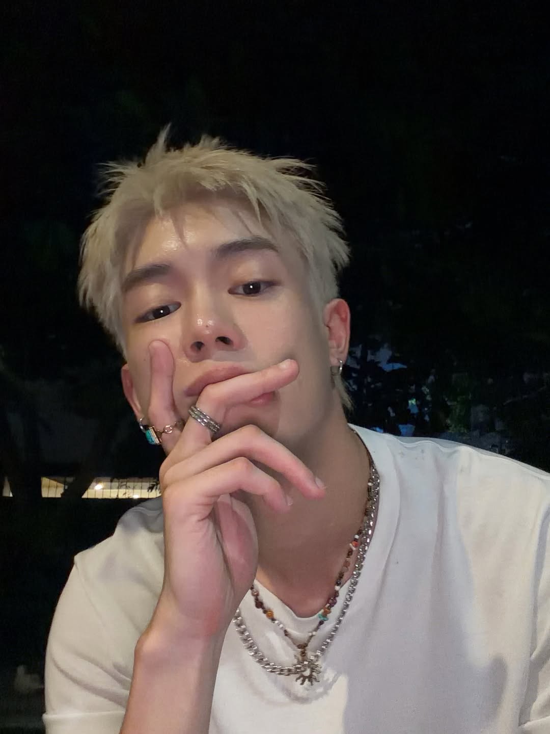 นิว - ชยภัค ตันประยูร