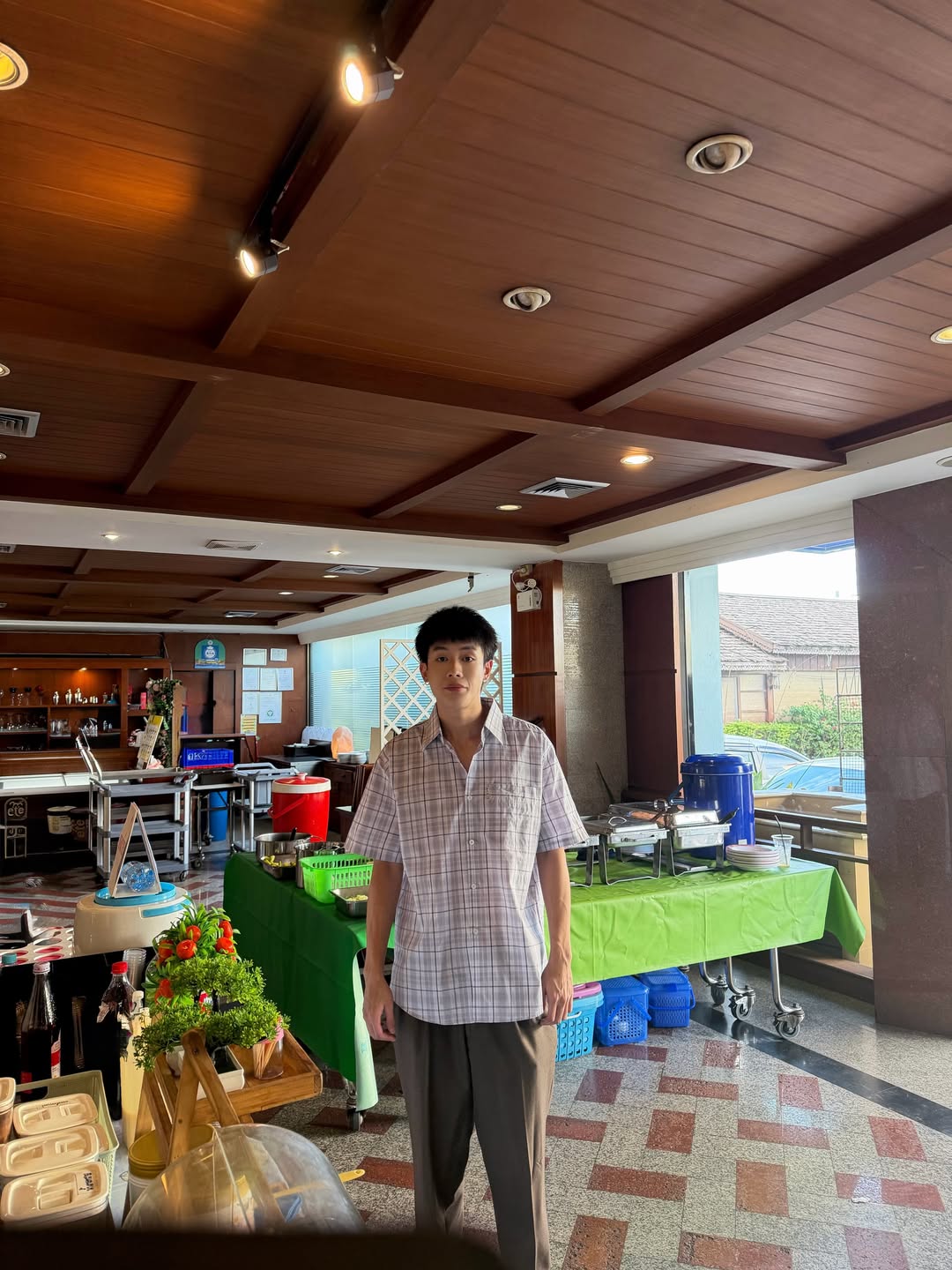 นิว - ชยภัค ตันประยูร