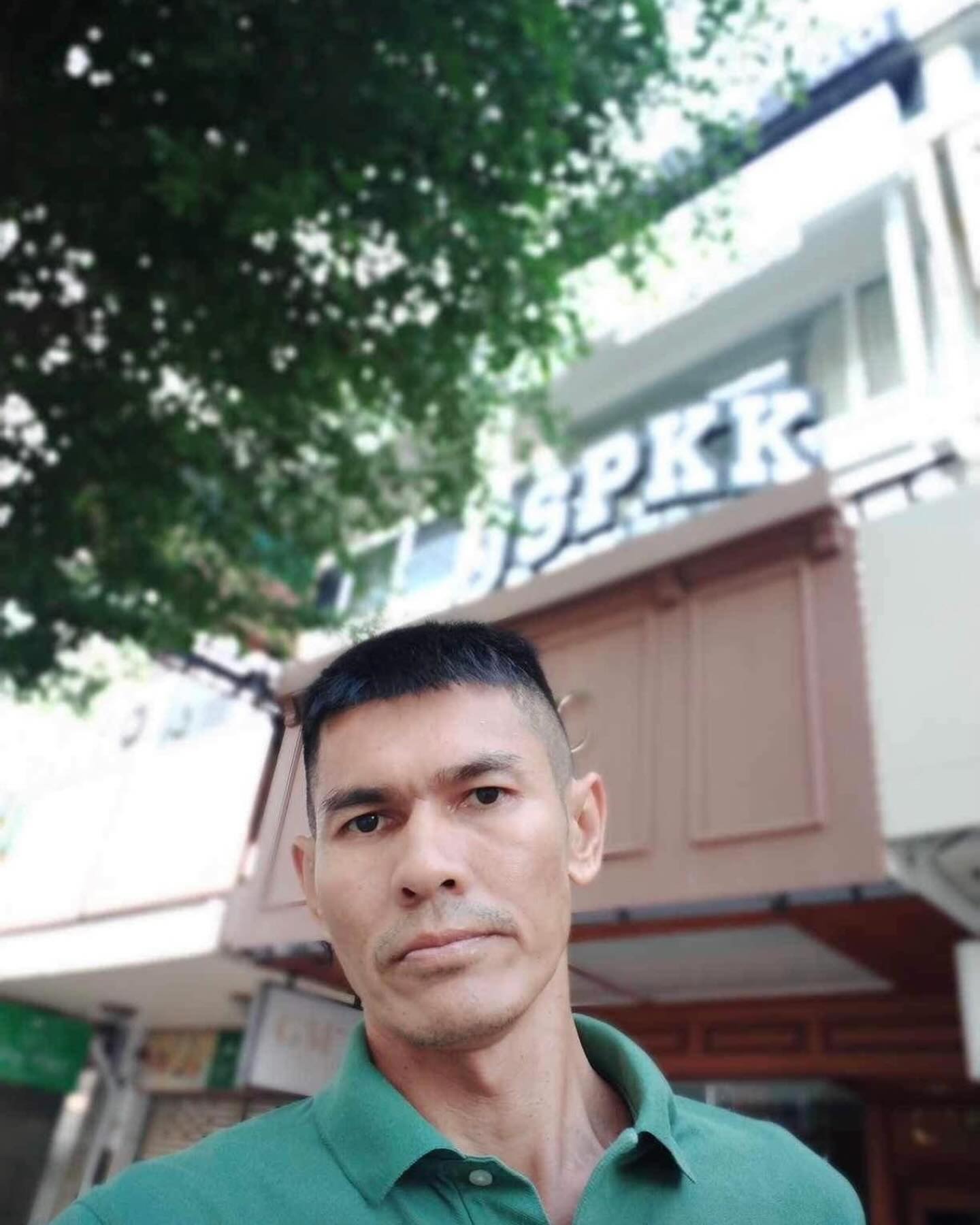 แจ๊ส ชวนชื่น