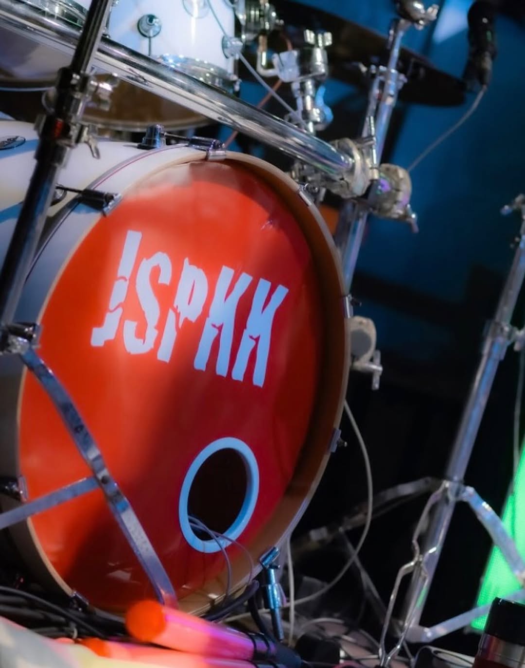 แจ๊ส ชวนชื่น