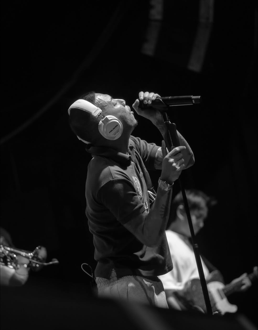 แจ๊ส ชวนชื่น