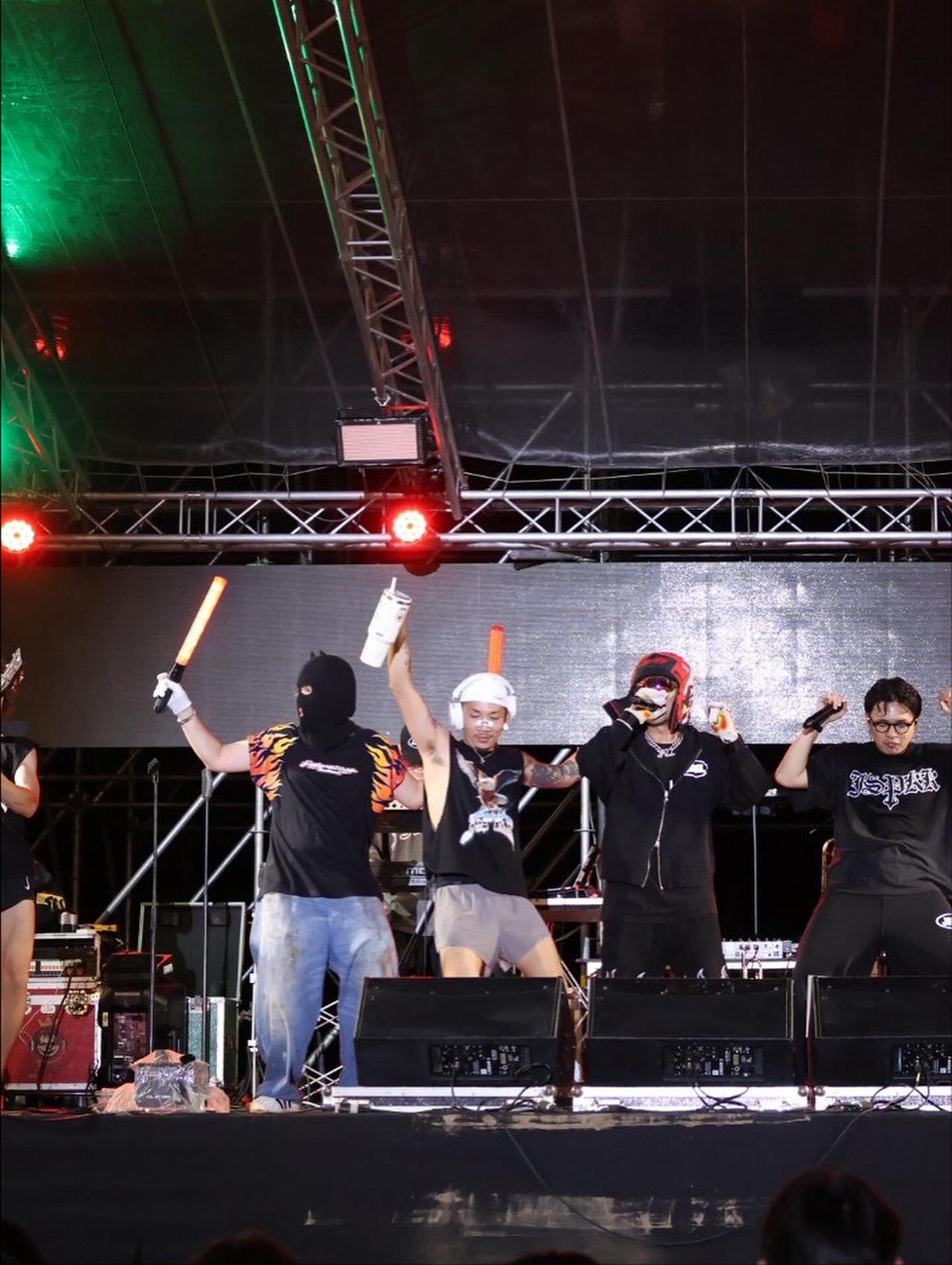 แจ๊ส ชวนชื่น