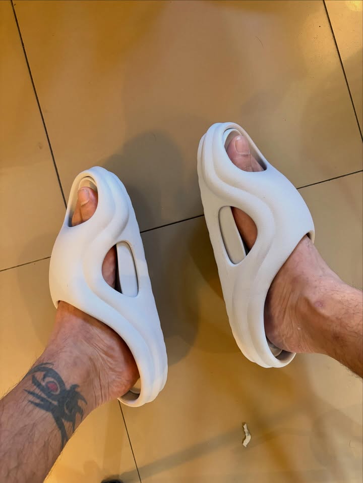 แจ๊ส ชวนชื่น