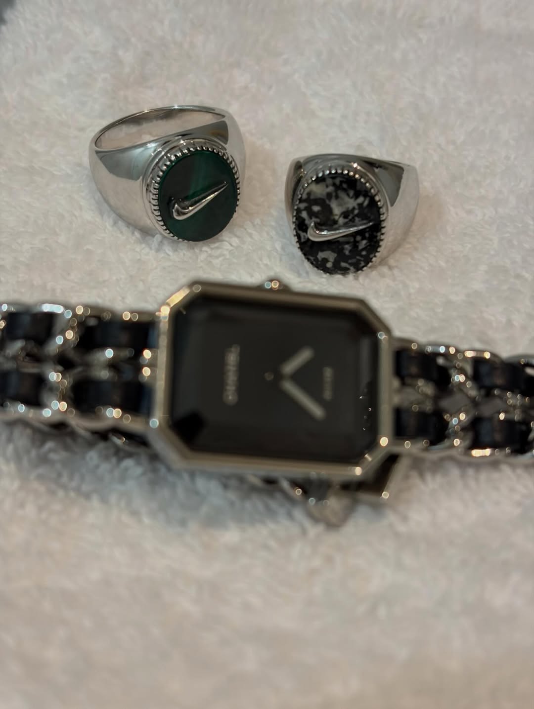 แจ๊ส ชวนชื่น