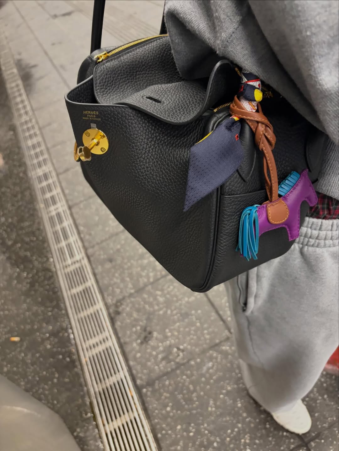 แจ๊ส ชวนชื่น