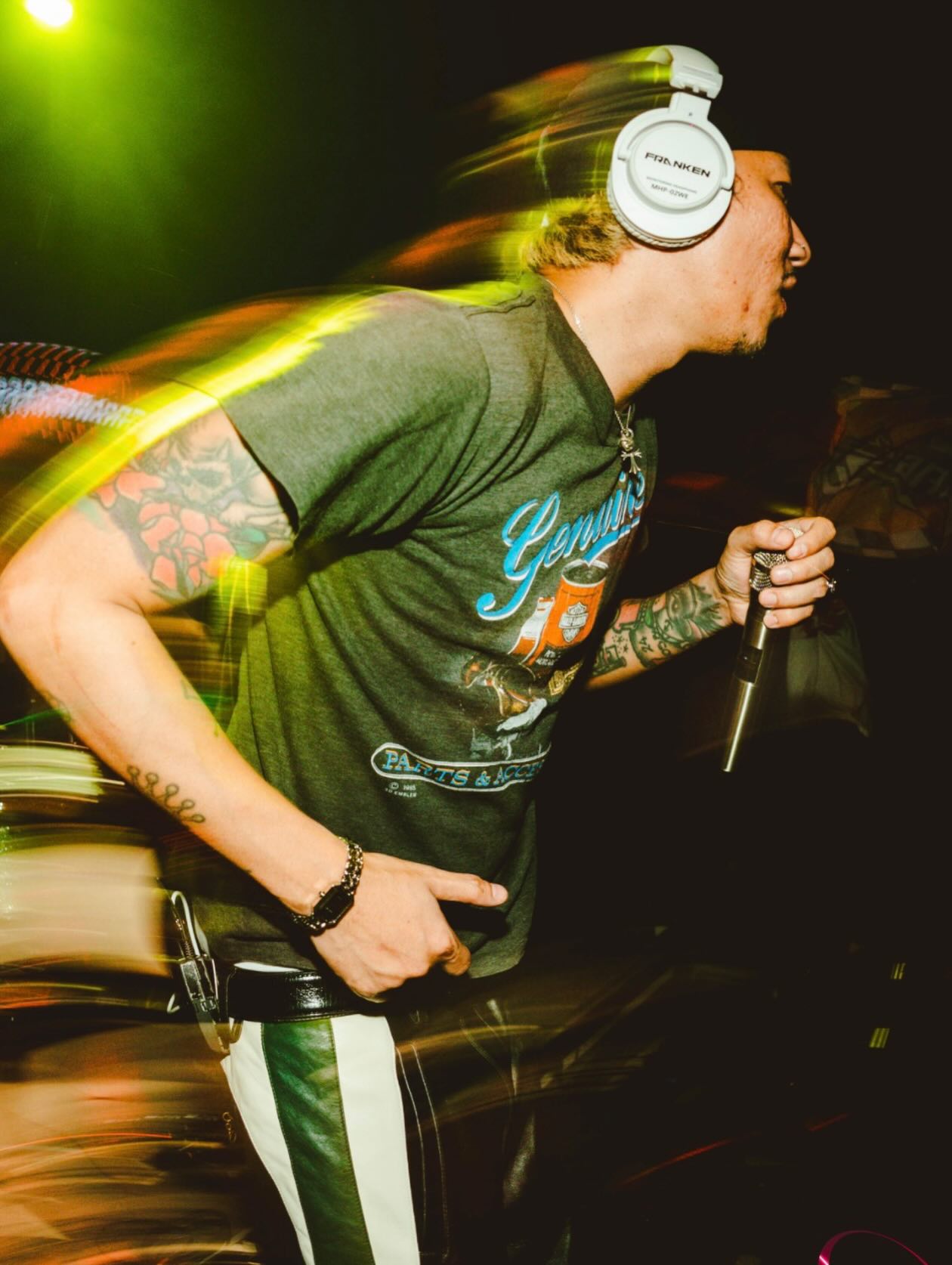 แจ๊ส ชวนชื่น