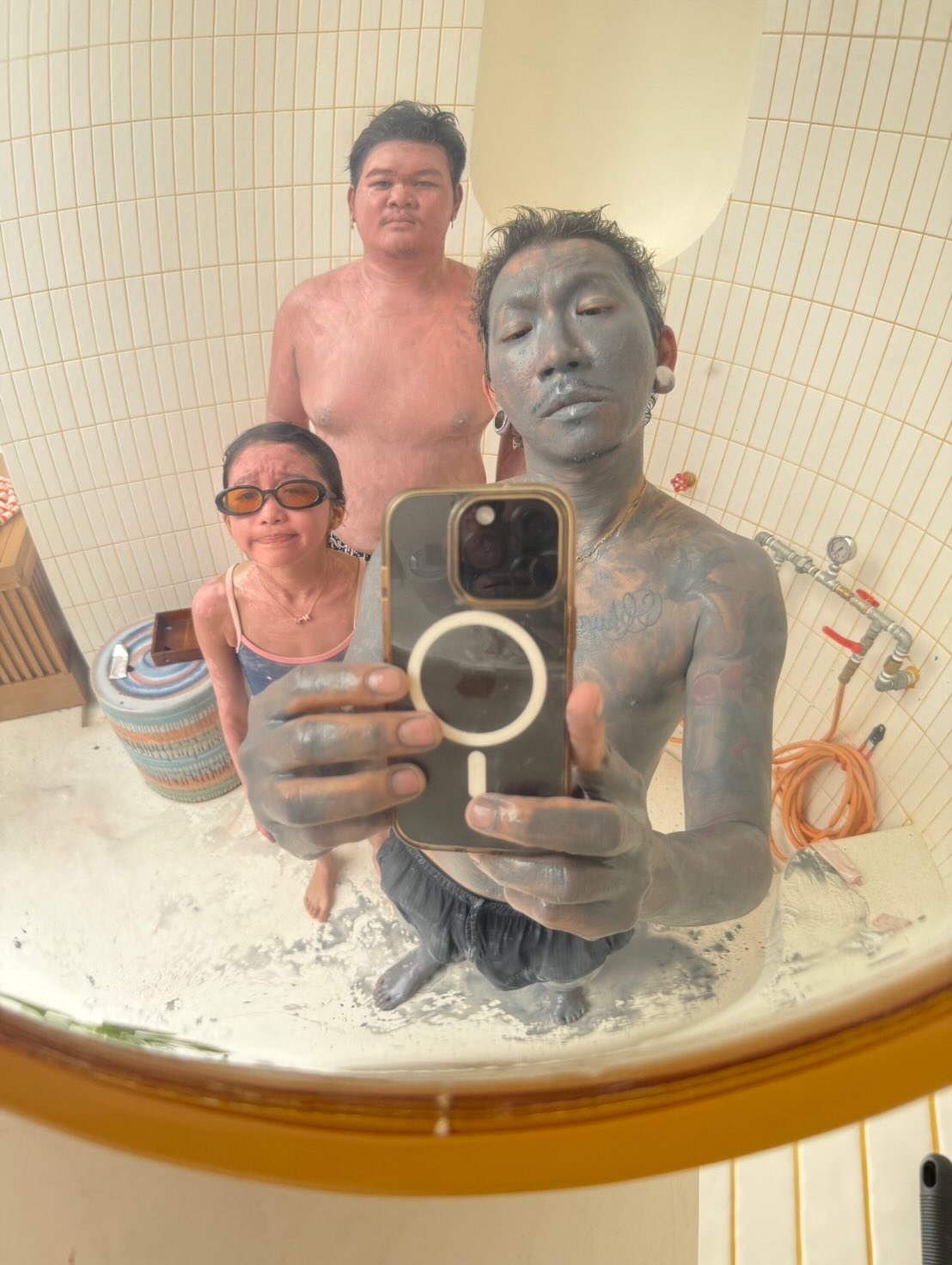 แจ๊ส ชวนชื่น