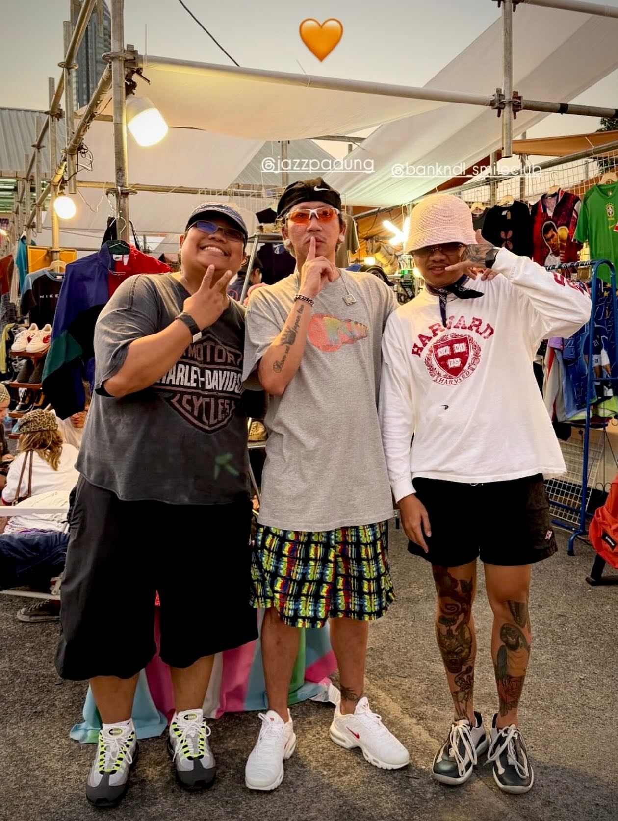 แจ๊ส ชวนชื่น