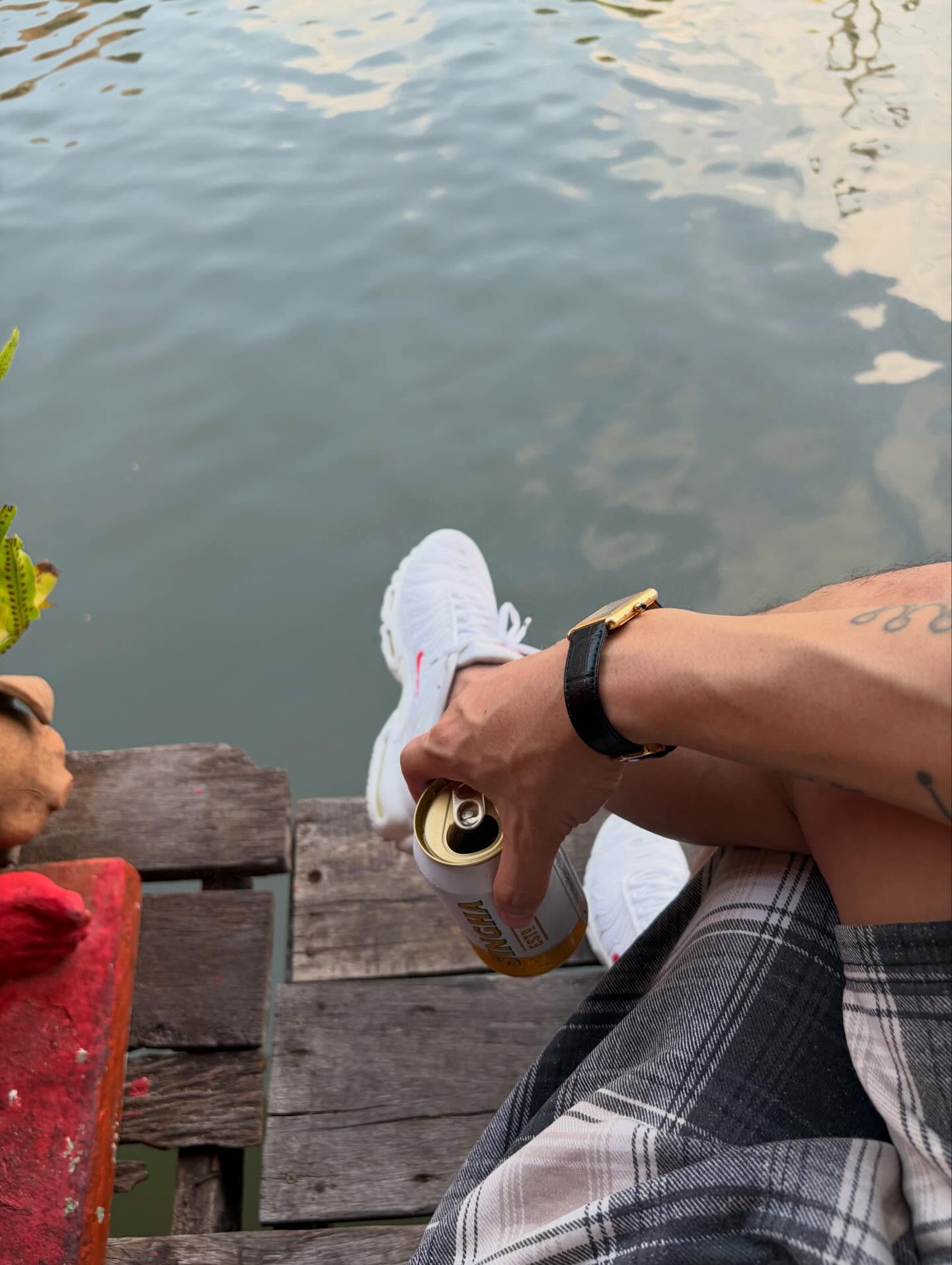 แจ๊ส ชวนชื่น