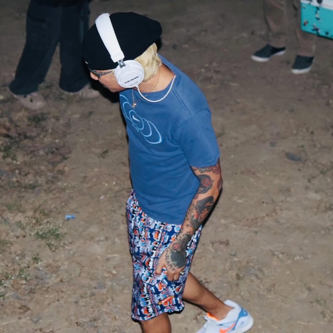 แจ๊ส ชวนชื่น