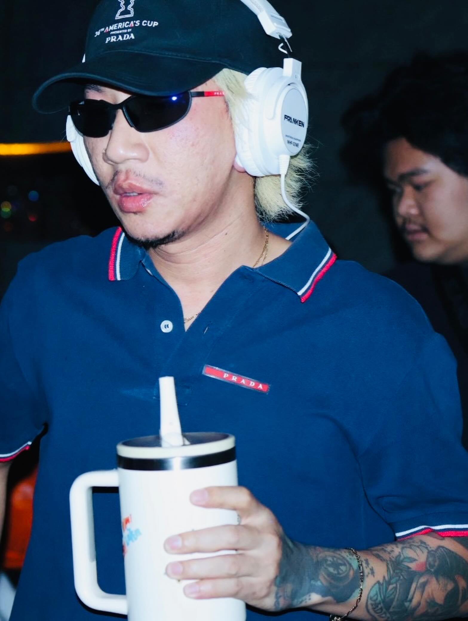 แจ๊ส ชวนชื่น