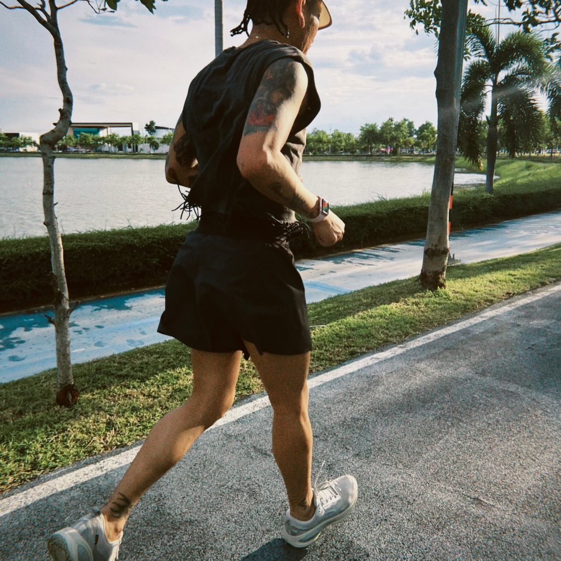 แจ๊ส ชวนชื่น