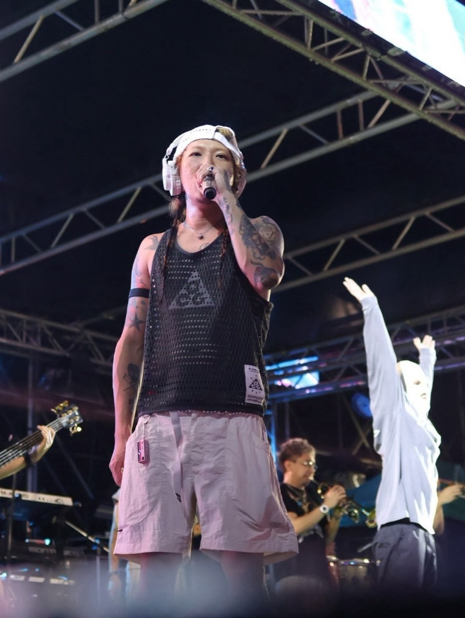 แจ๊ส ชวนชื่น