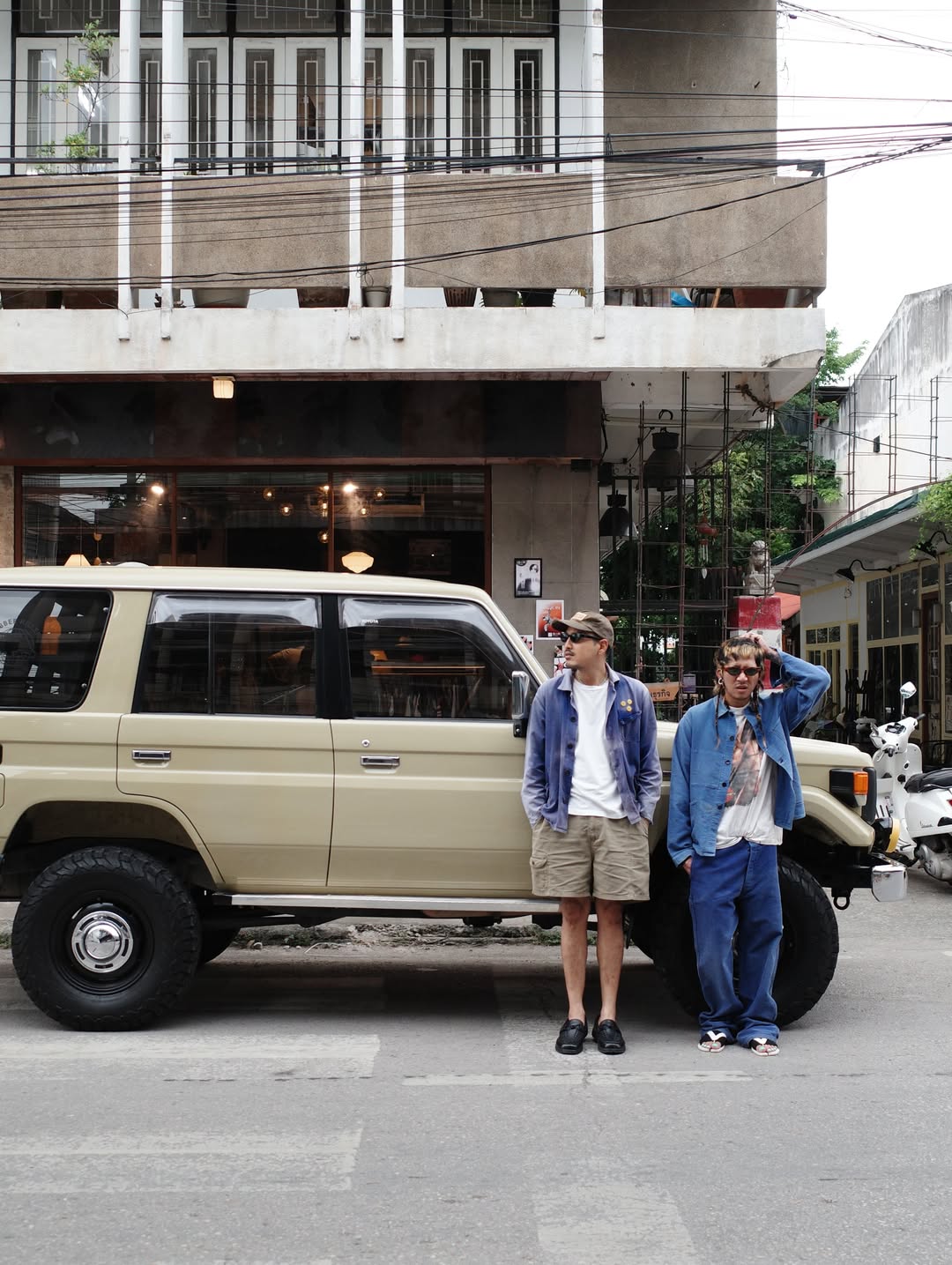 แจ๊ส ชวนชื่น