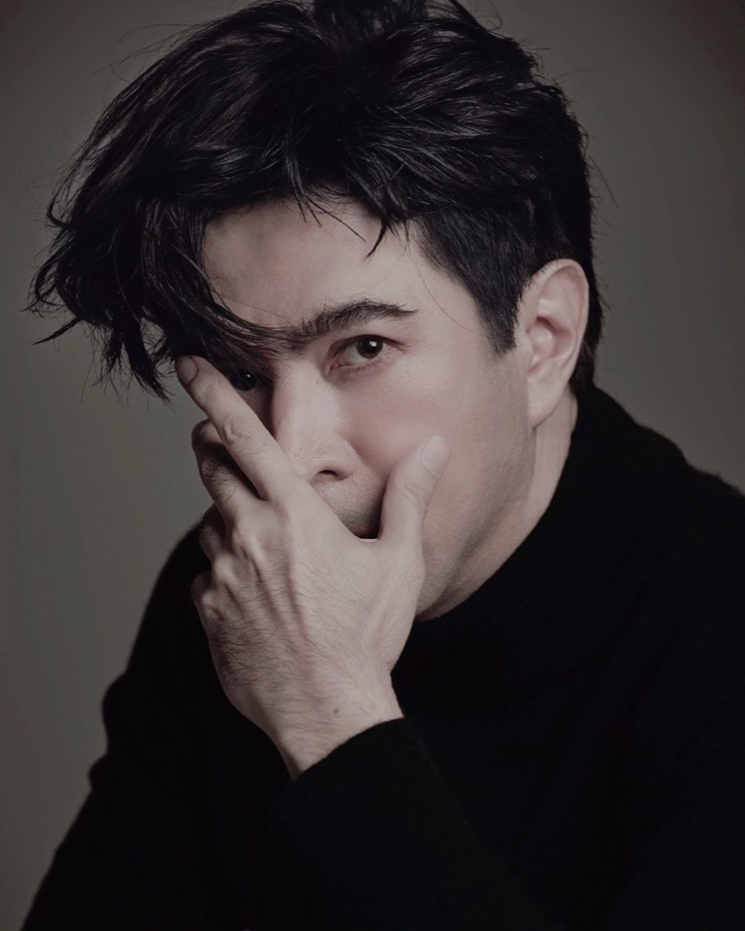 แซม - ยุรนันท์ ภมรมนตรี
