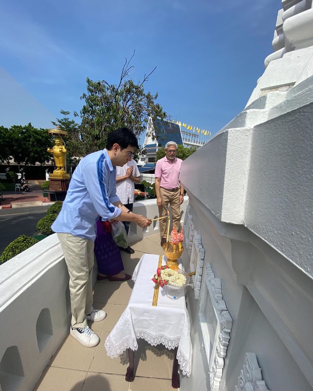 แซม - ยุรนันท์ ภมรมนตรี