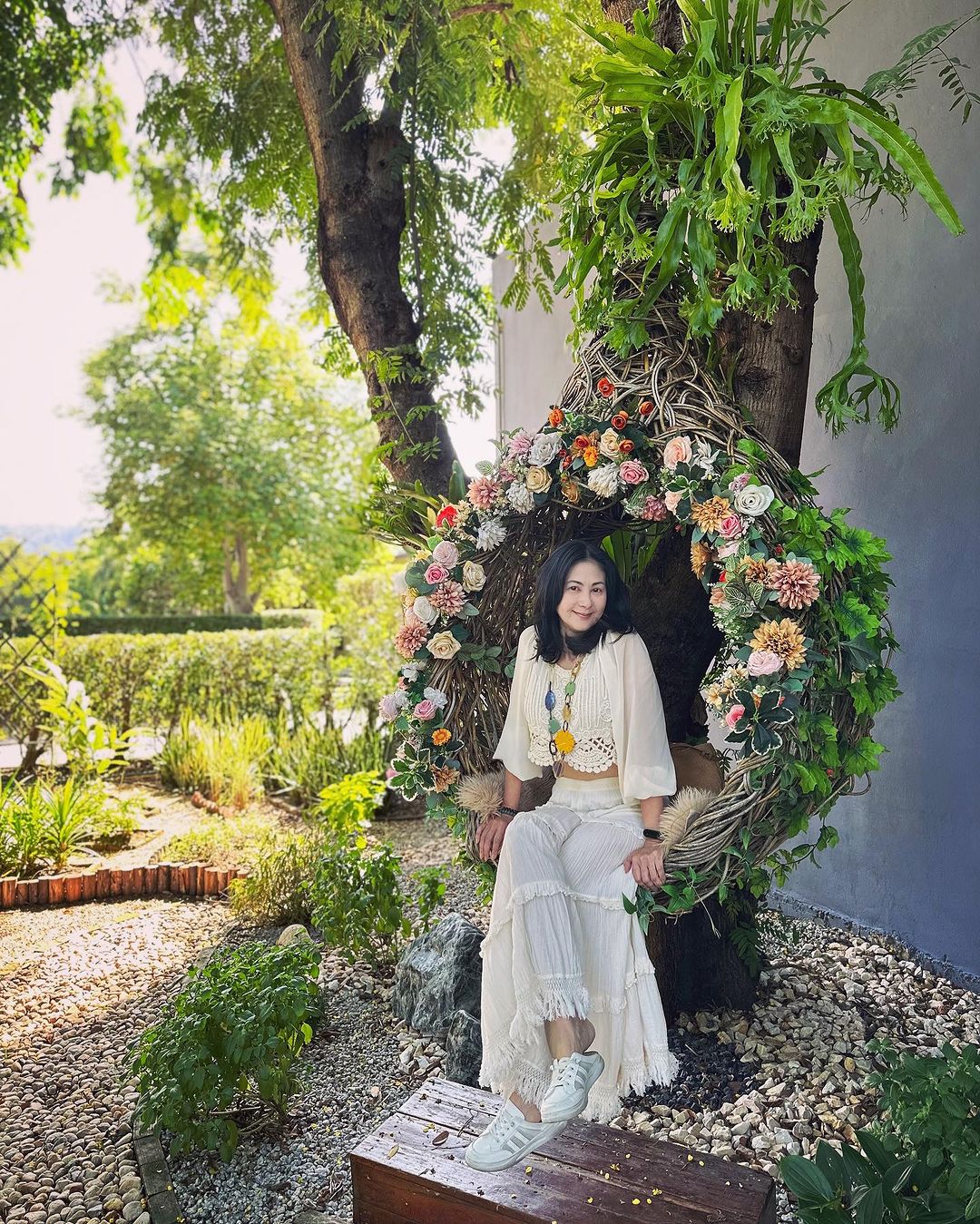 แซม - ยุรนันท์ ภมรมนตรี