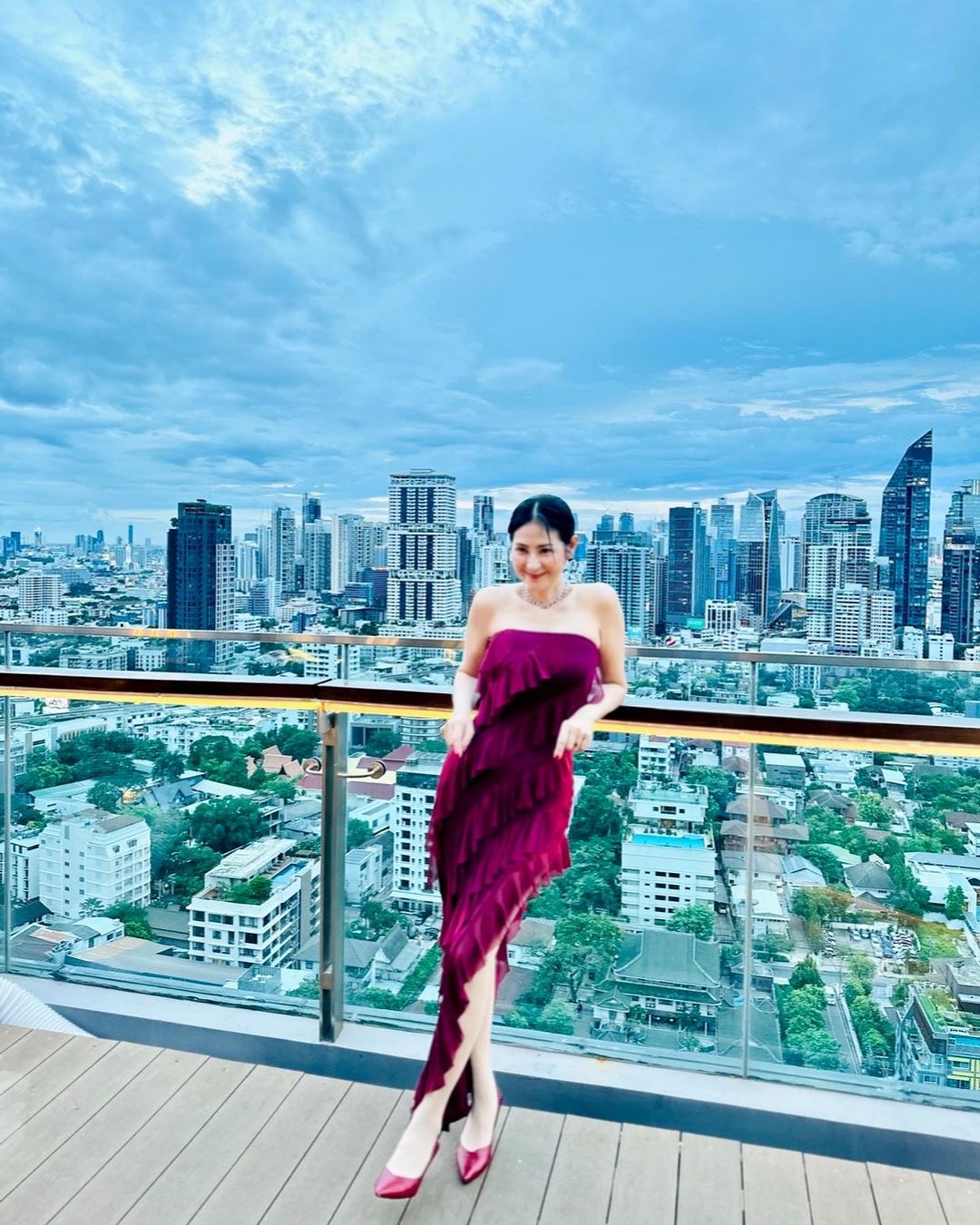 แซม - ยุรนันท์ ภมรมนตรี