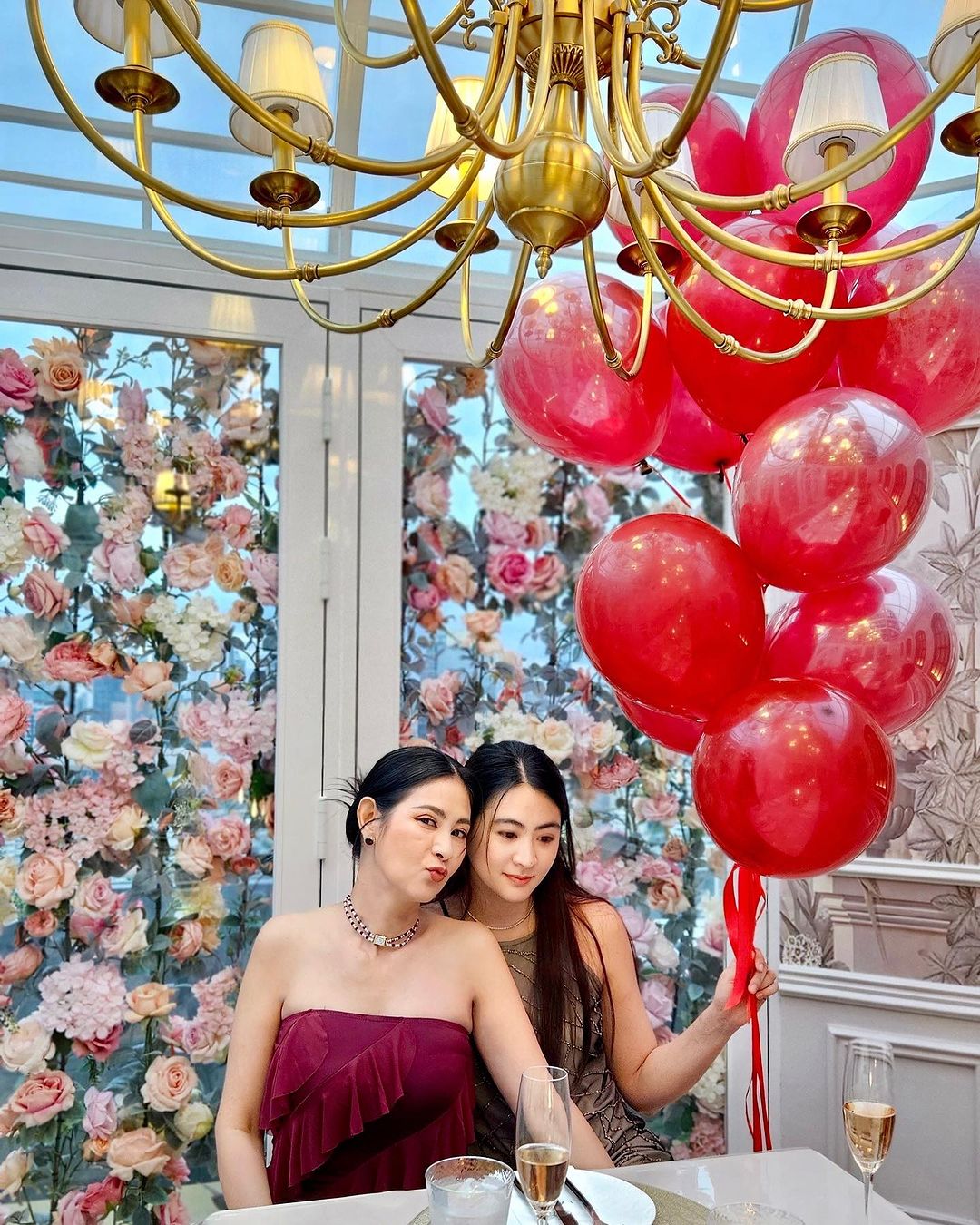 แซม - ยุรนันท์ ภมรมนตรี